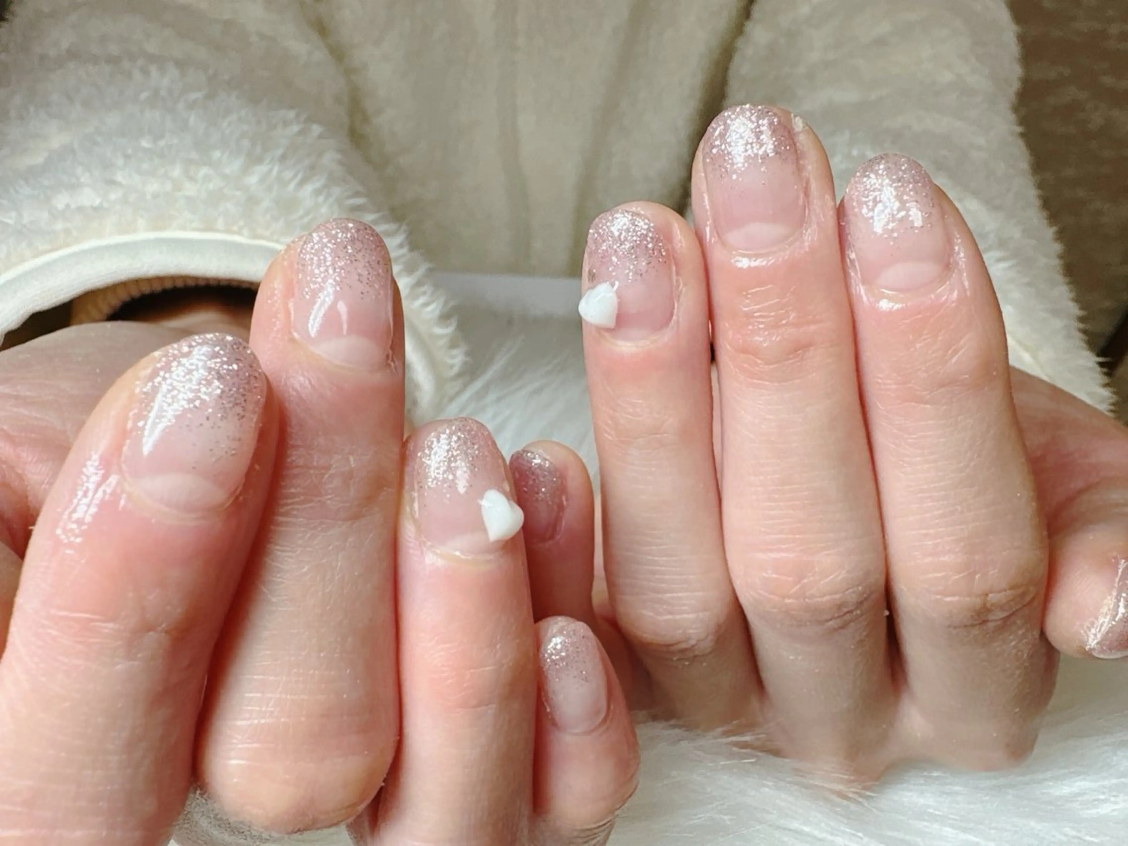 ネイル ECLAT エクラ所属・寺山 千鶴のネイルデザイン