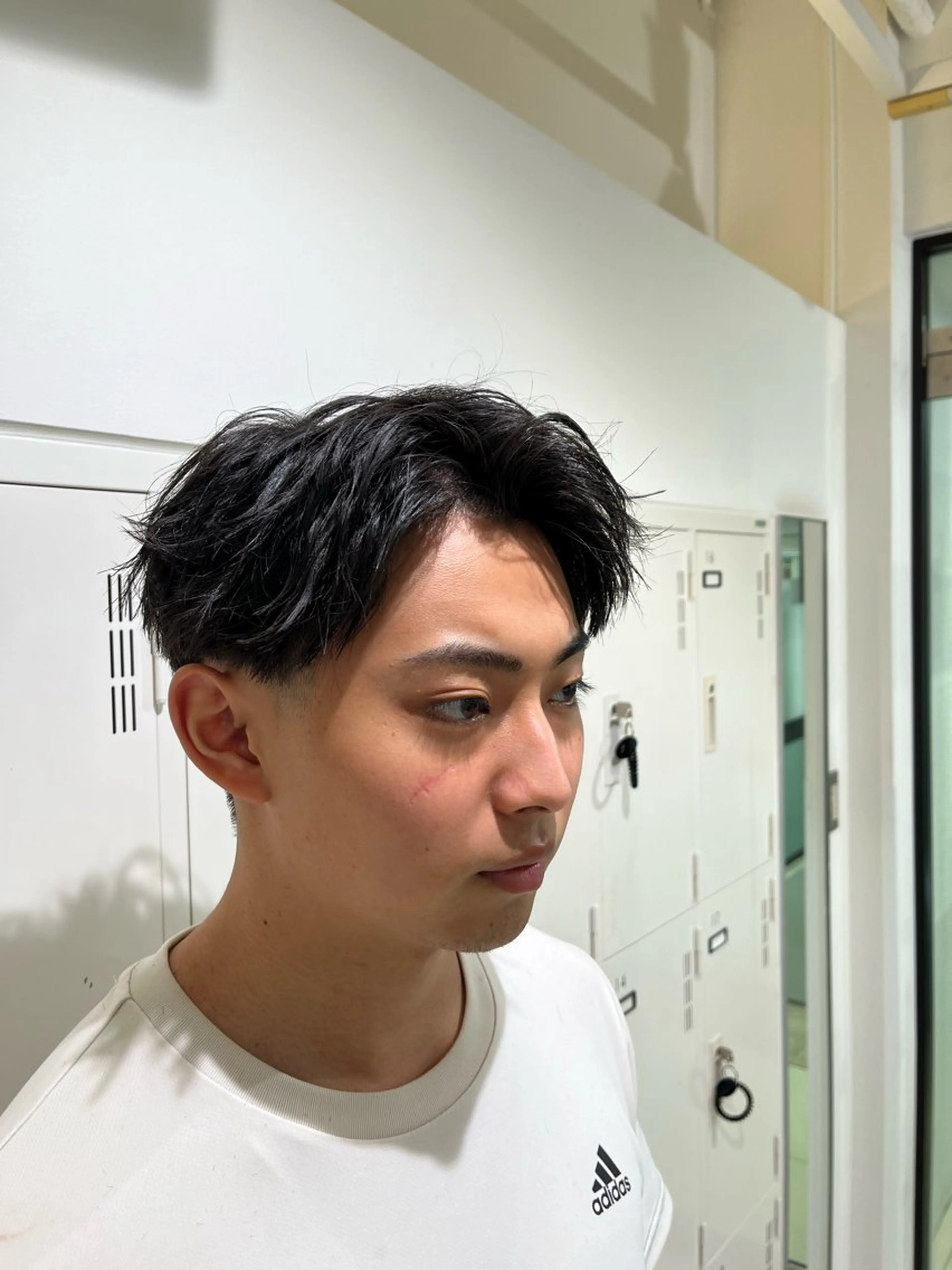 ショート メンズ センターパート カット メンズパーマ職人 パーマ🔥ritaのヘアスタイル