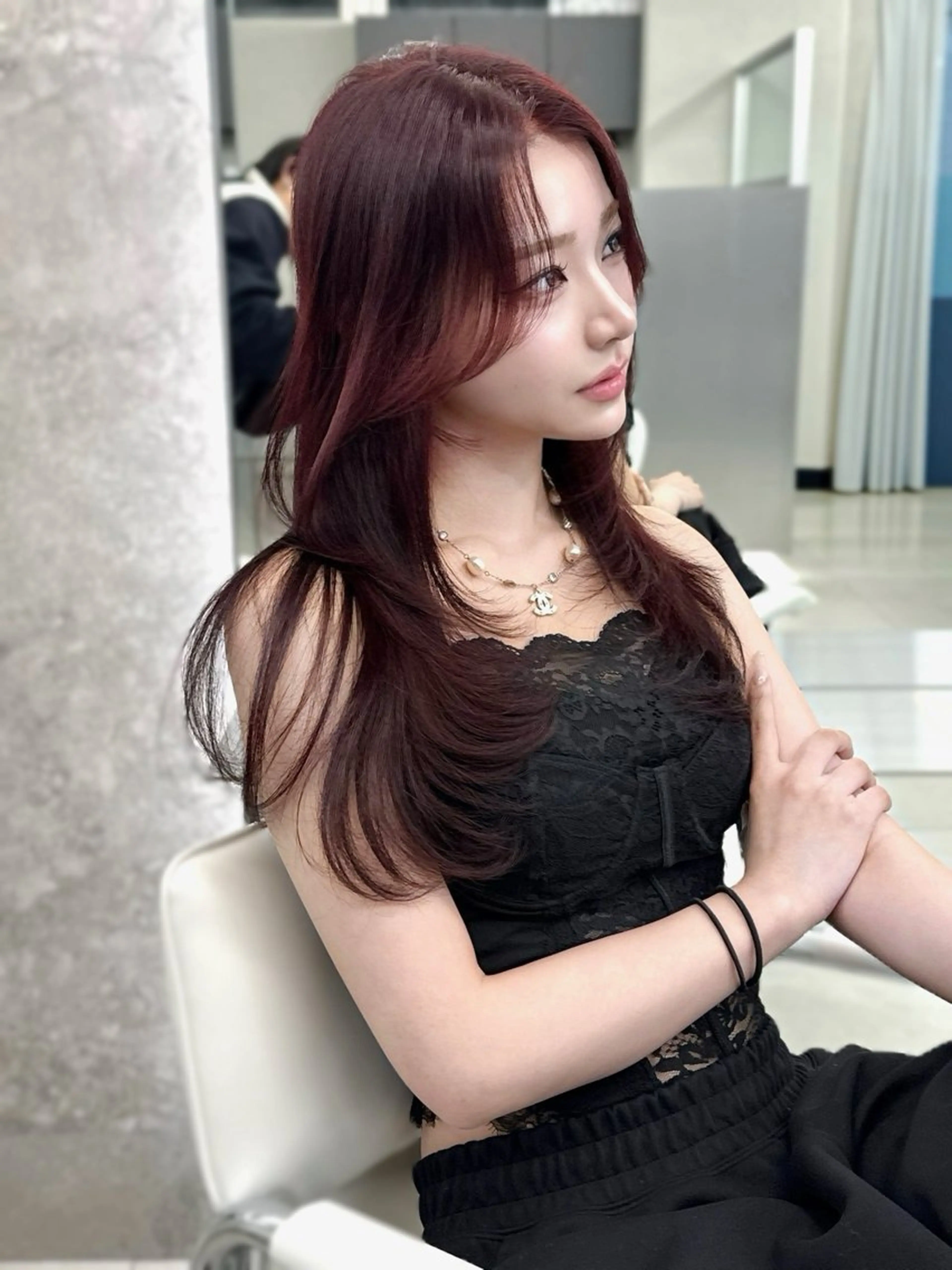 ロング 韓国風ヘア kiti Sakaeのヘアスタイル