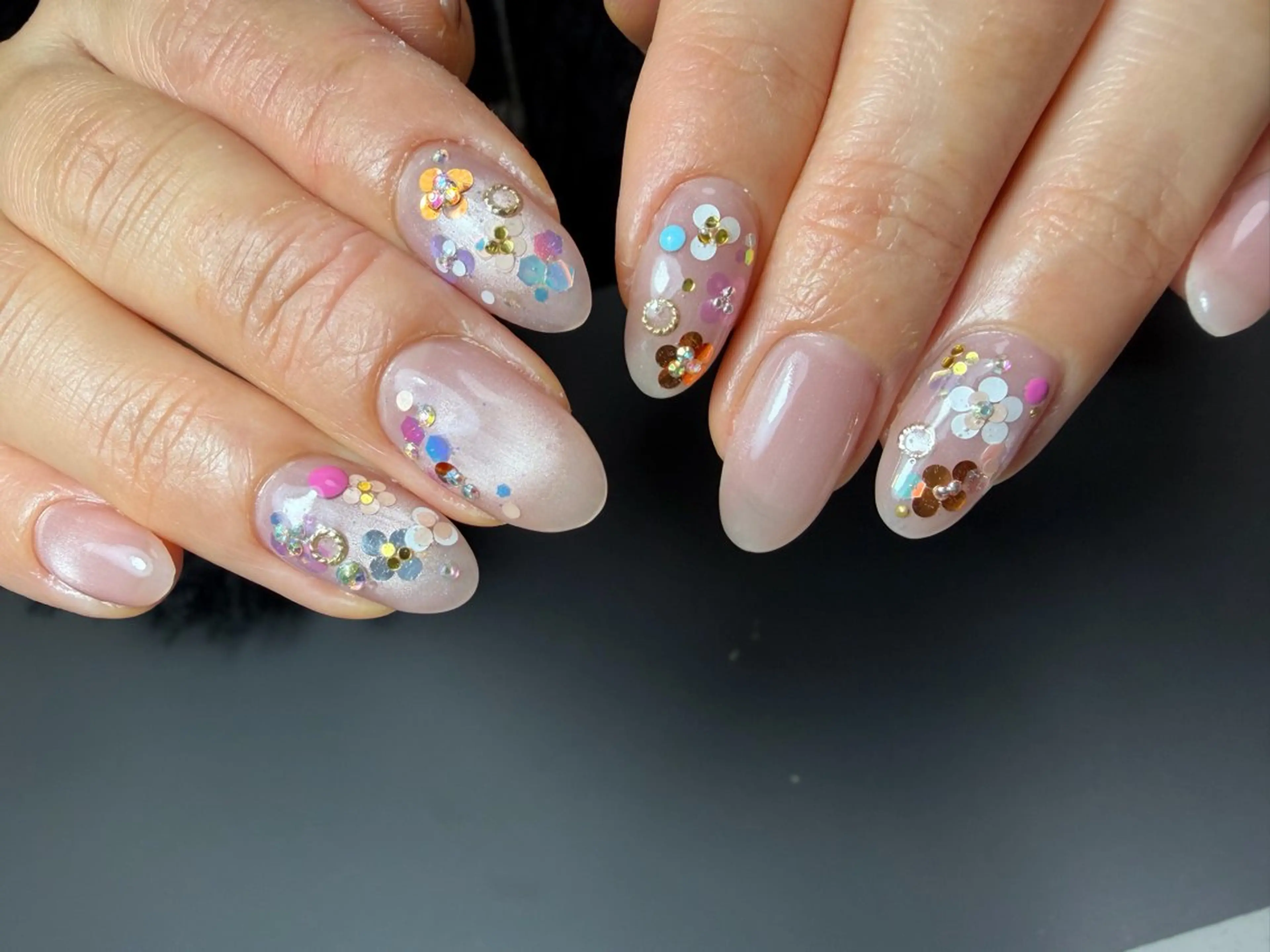 ネイル 12 designのネイルデザイン