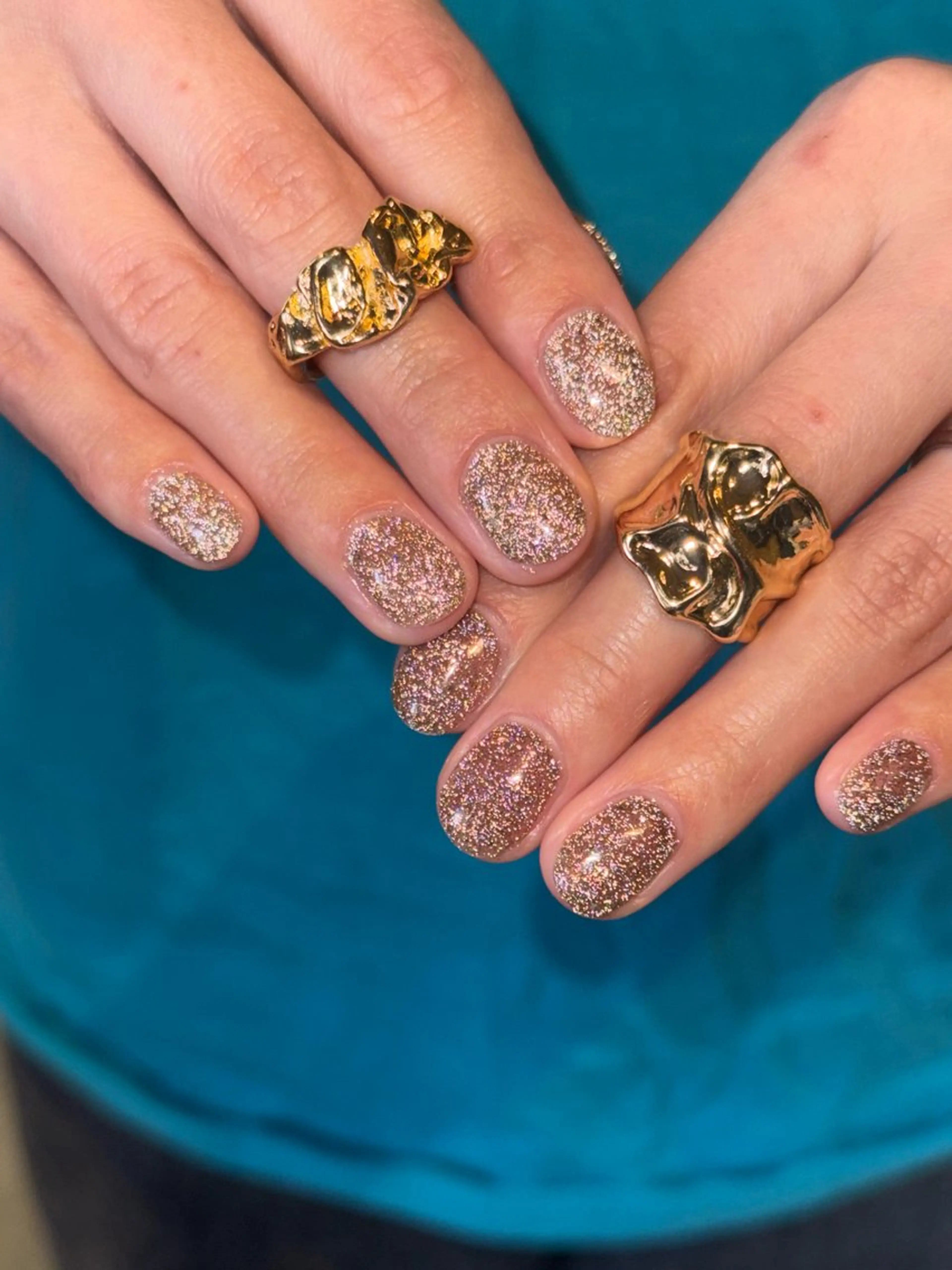 ネイル BRAIDZY HOUSE.hair studio所属・吉野 はるかのネイルデザイン