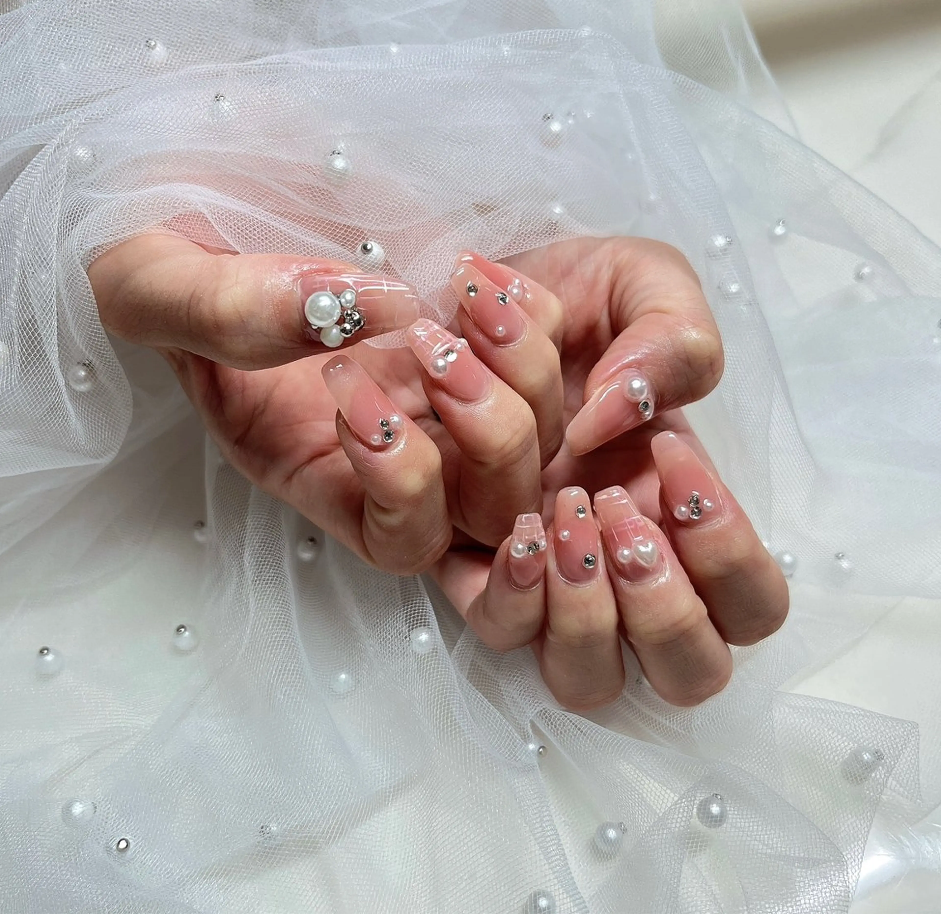 ネイル ハンドネイル KARI ネイルサロンのネイルデザイン