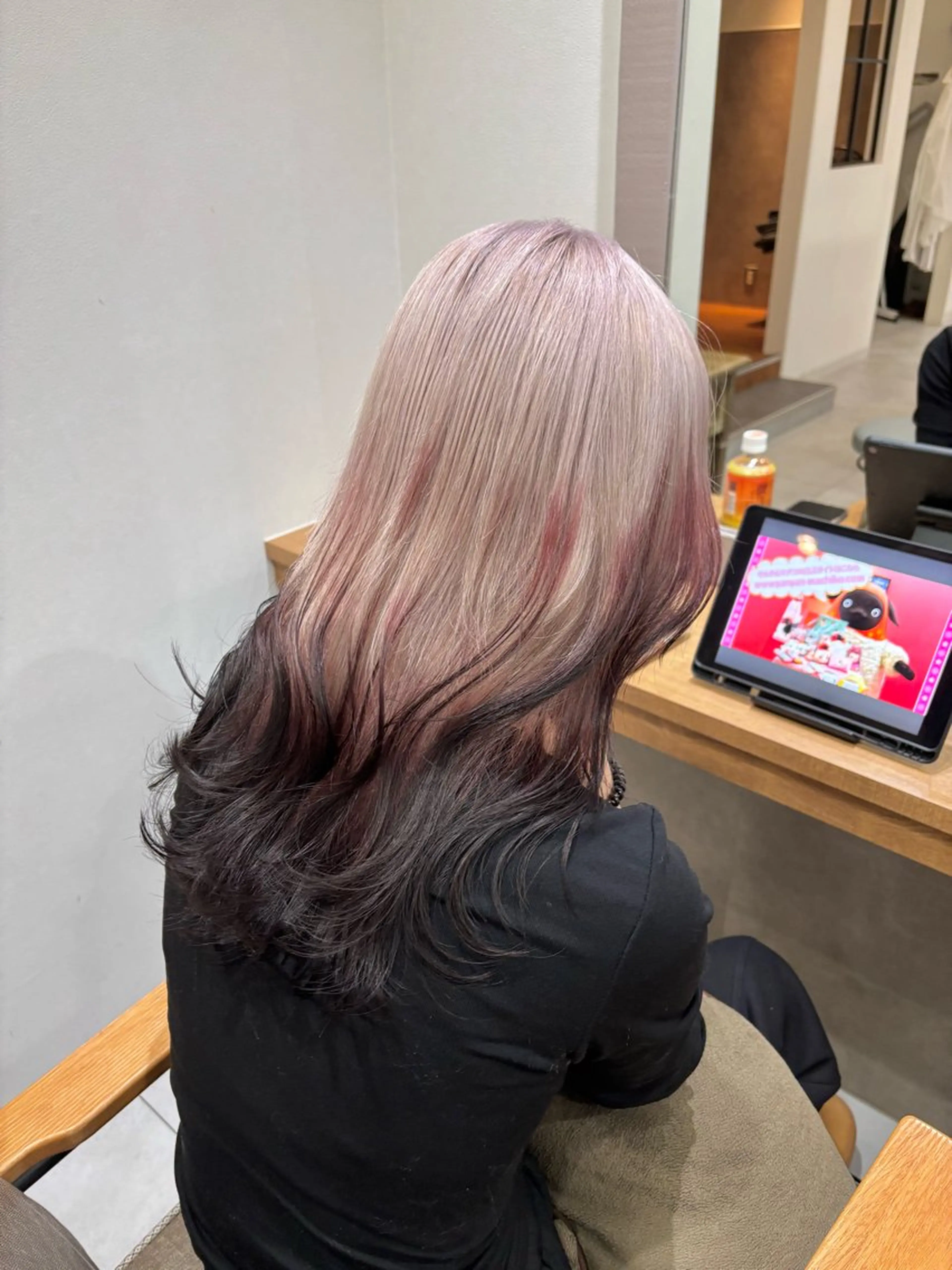 セミロング カラー カット ヘアカラー トリートメント くさかみさき🌼暖色 /耳つぼ/オタク🌼のヘアスタイル