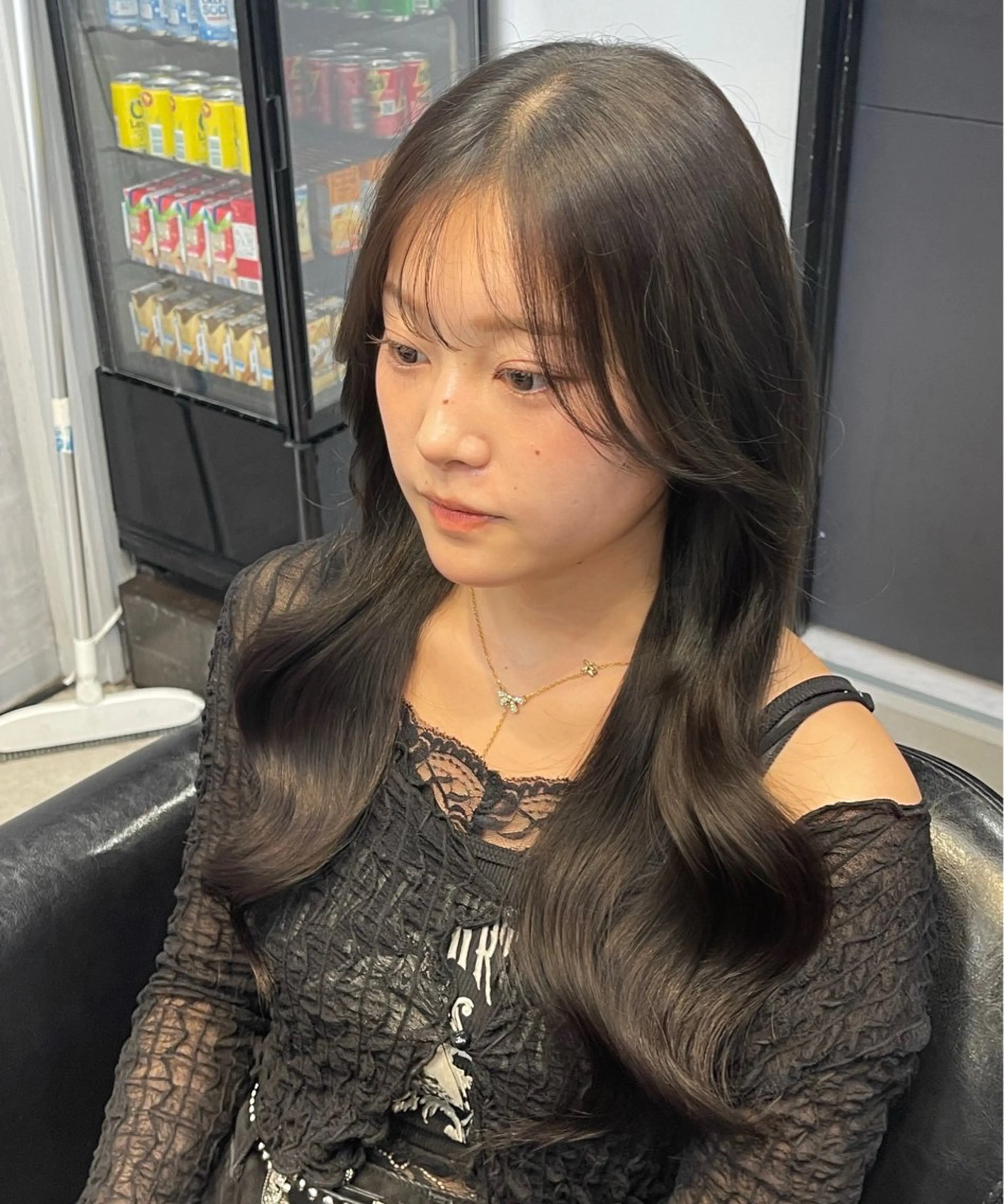 🍁秋割🍁【カラー(トリートメント無料)✖️❗️馴染ませカット半額❗️✖️プルエクステ】プラチナ毛質60本〜の写真