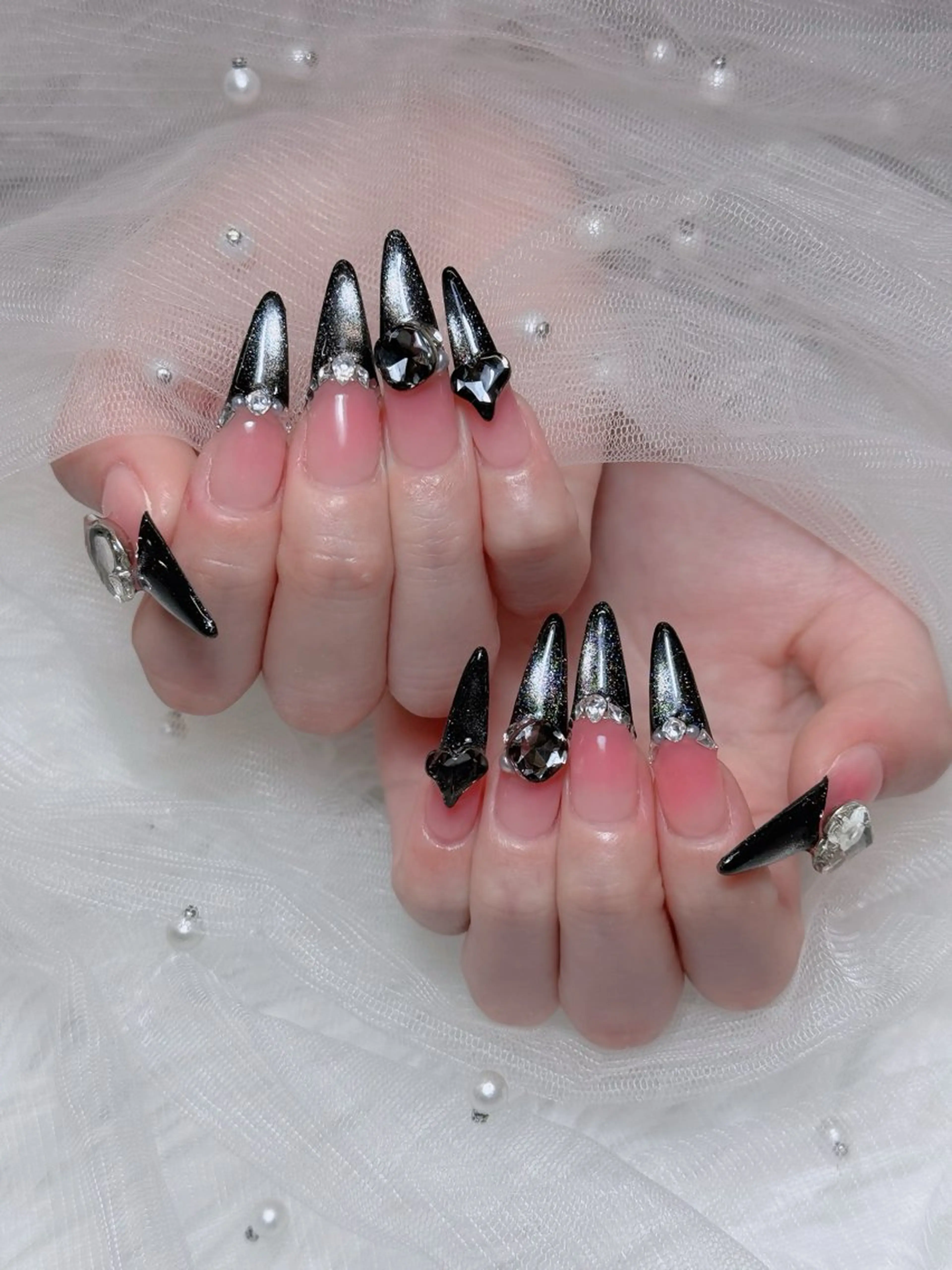 ネイル オーロラネイル チークネイル フットネイル フレンチネイル 韓国ネイル ハンドネイル Lumi Nailのネイルデザイン