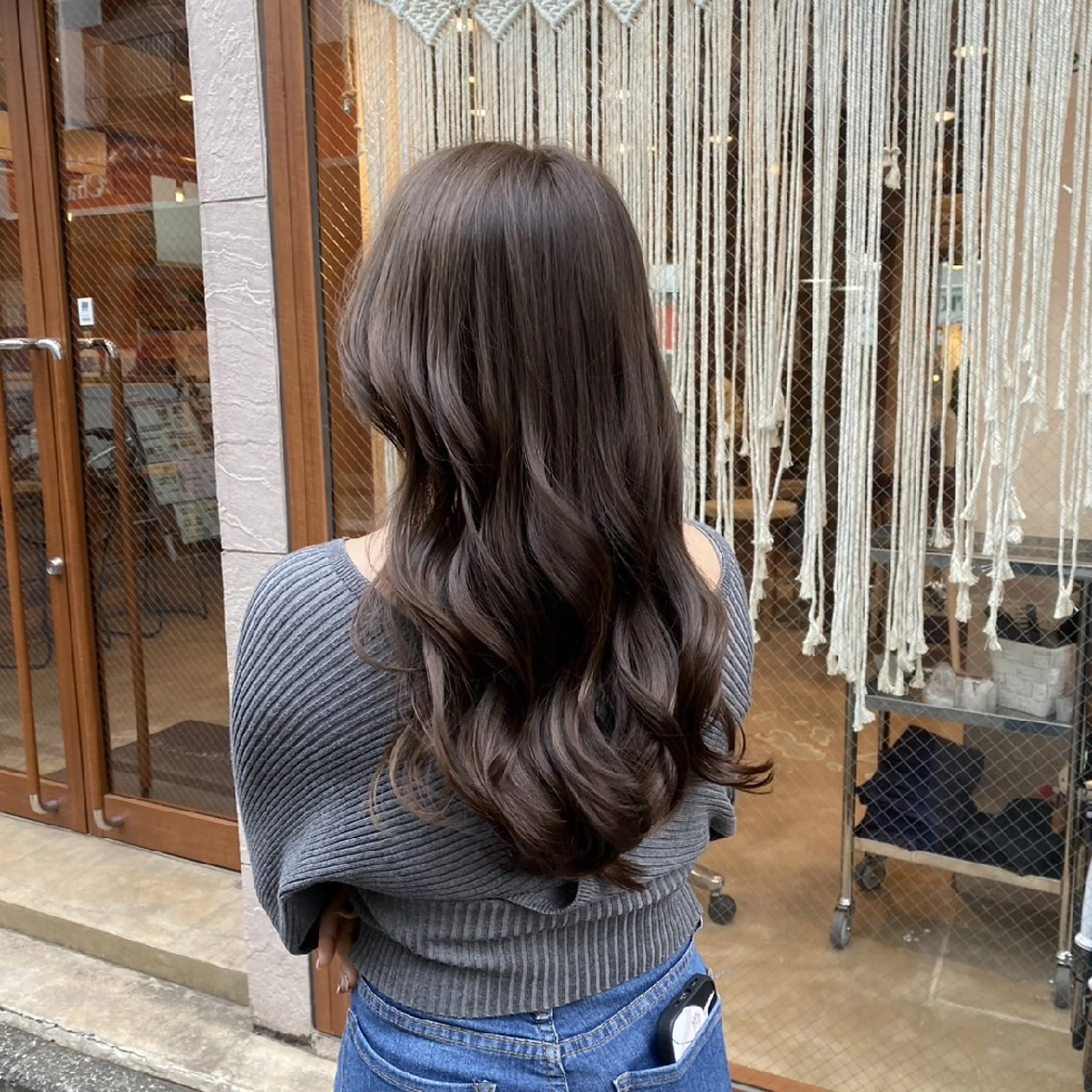 カラー ロング 髪質改善 トリートメント ❁︎NOAN❁︎ レイヤーカットのヘアスタイル