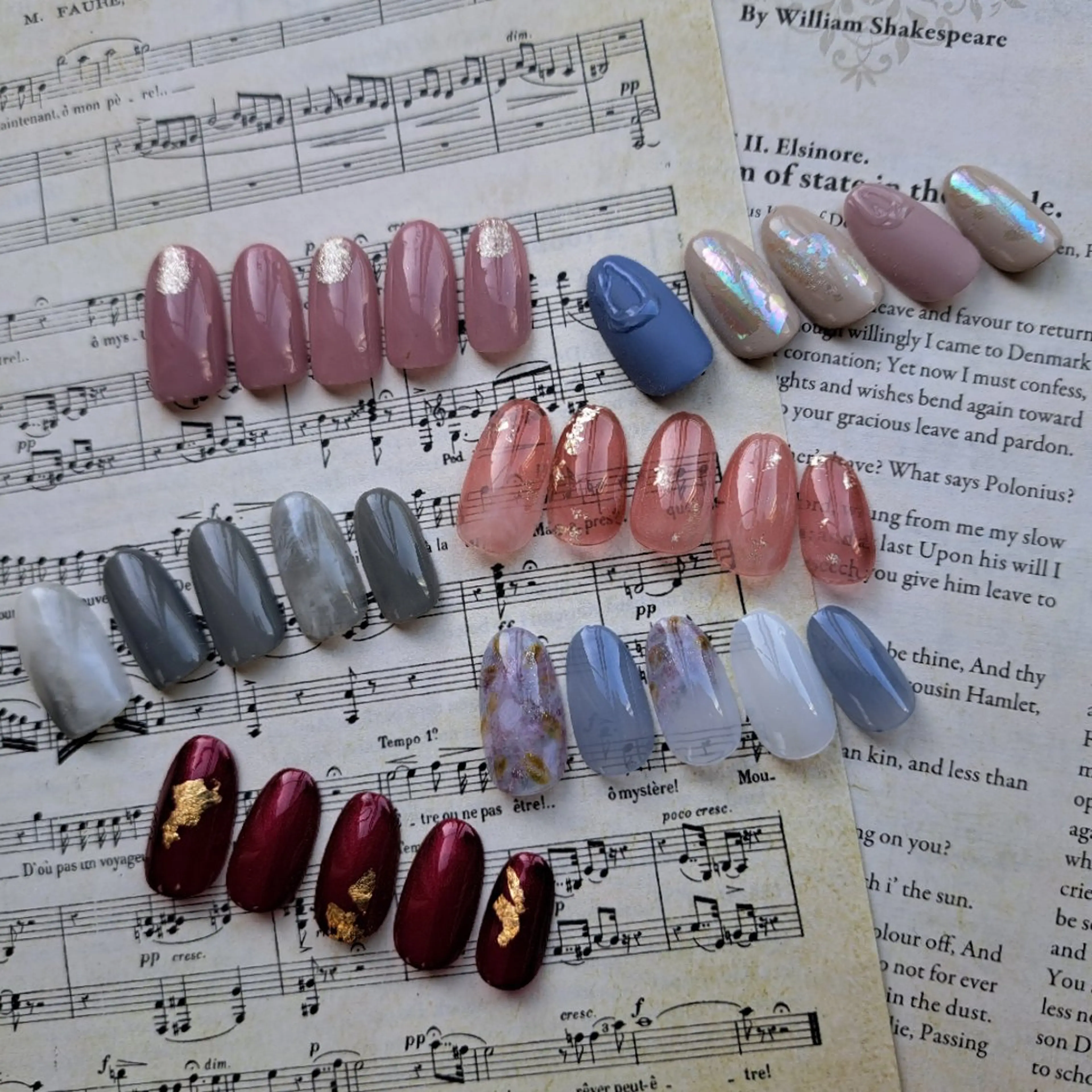 〖オフ無し〗シンプル定額デザインネイル🌿パネルからお好きなデザイン選べます🤍の写真