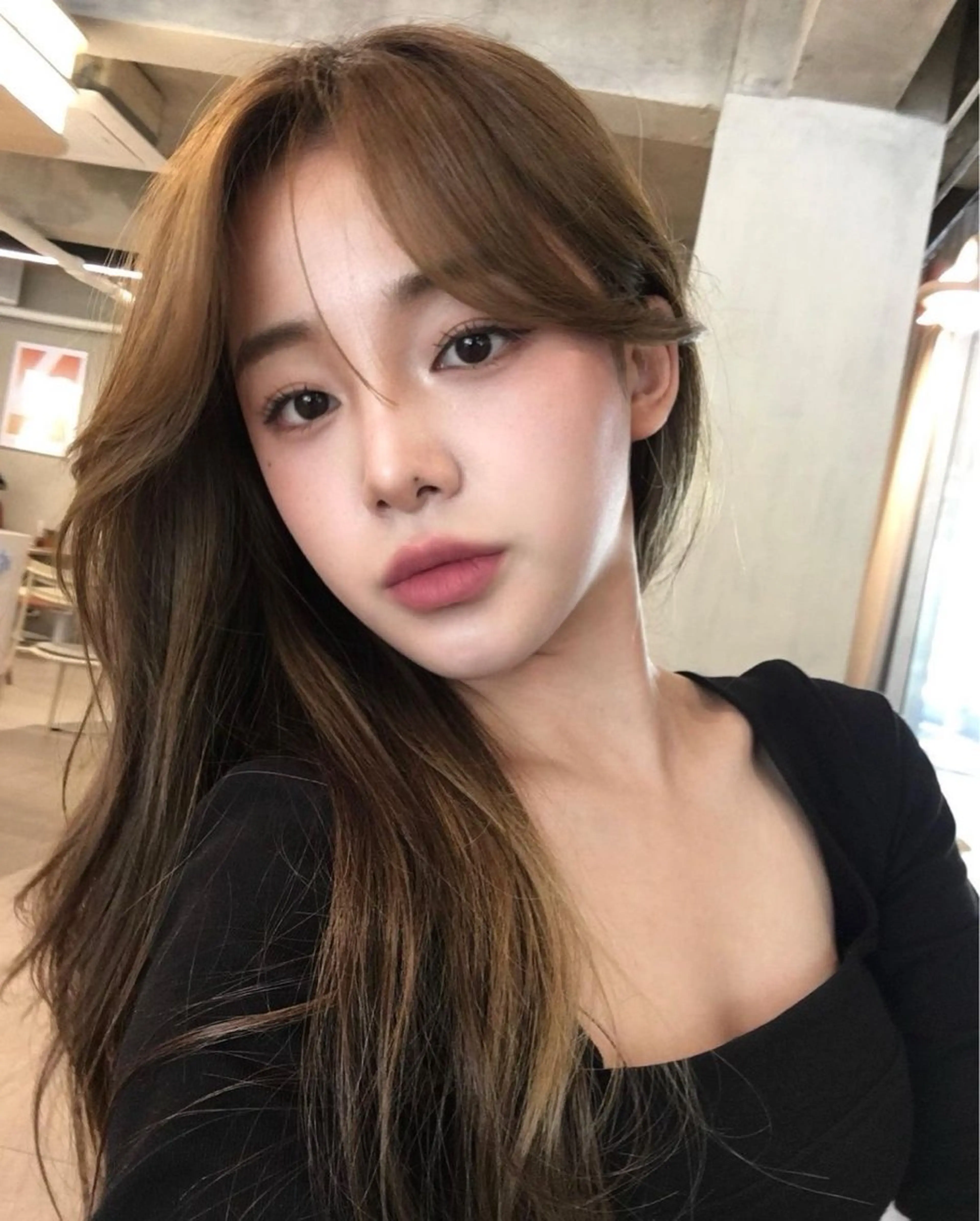 ロング 韓国風ヘア トリートメント カット ヘアカラー 中韓🇨🇳🇰🇷 🤍TAKAHIROのヘアスタイル