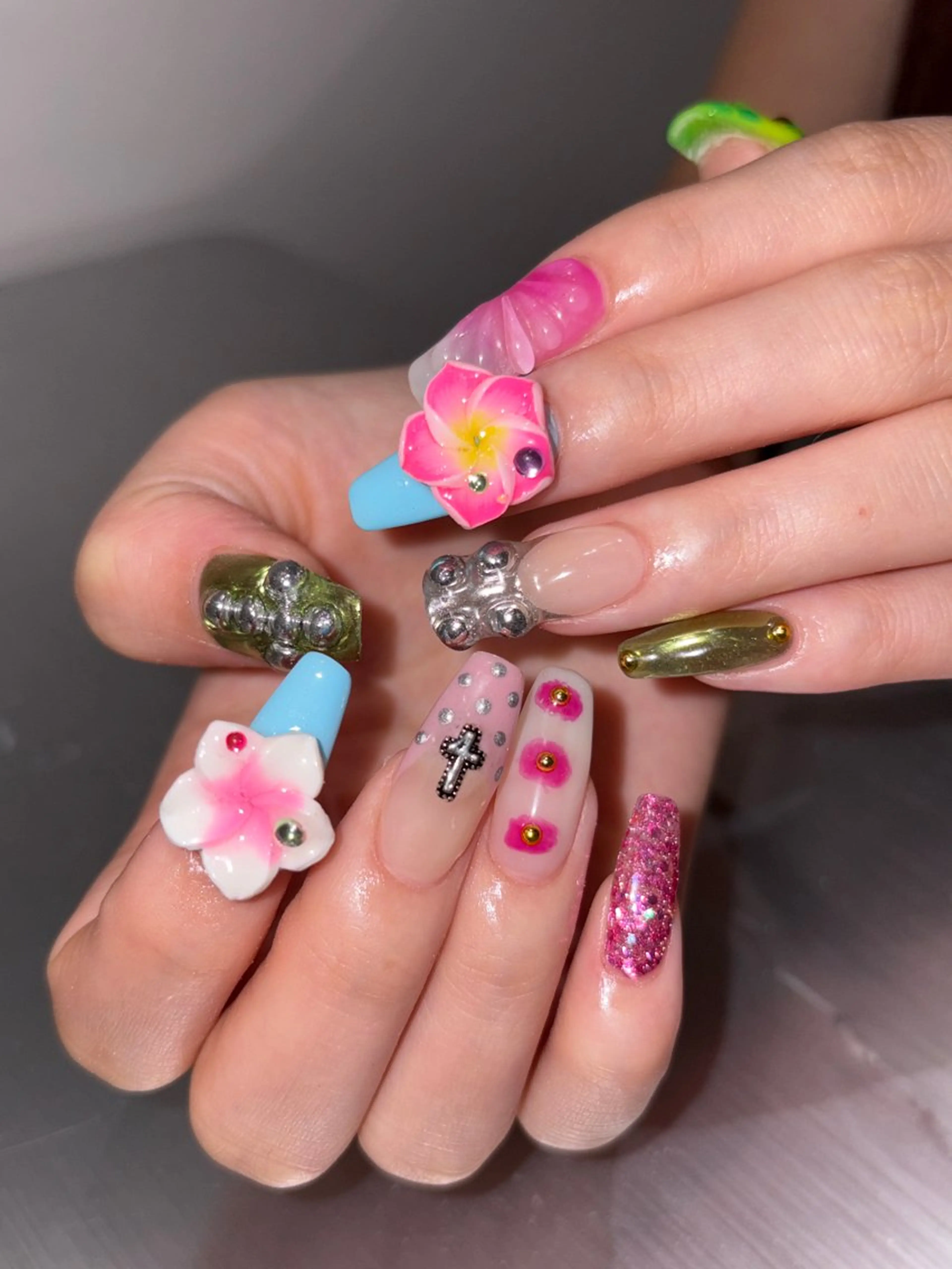 ネイル 👽個性派ネイル🎀 komachiのマツエク・マツパデザイン