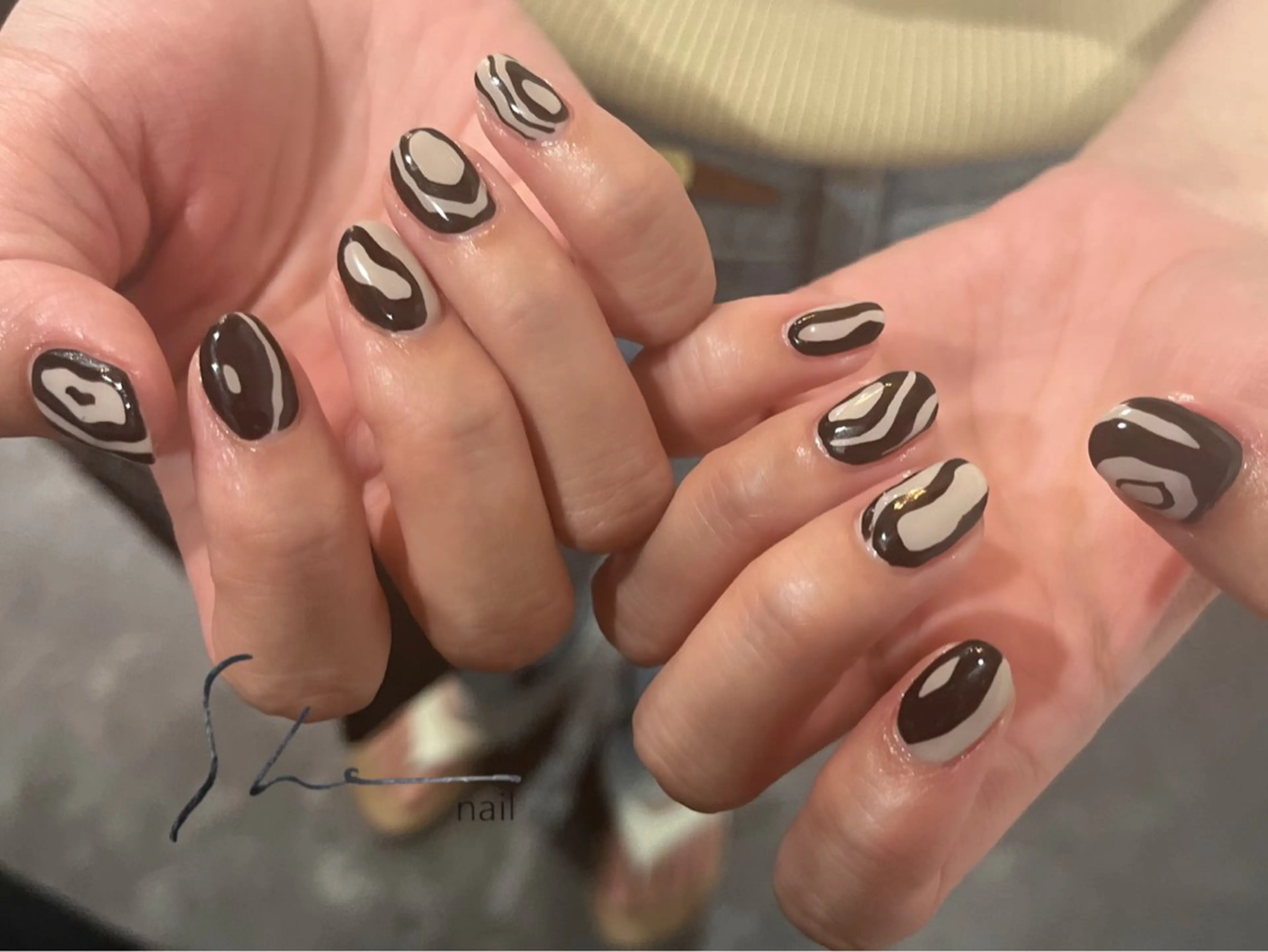 ネイル ハンドネイル SHE所属・SHE adusaのネイルデザイン