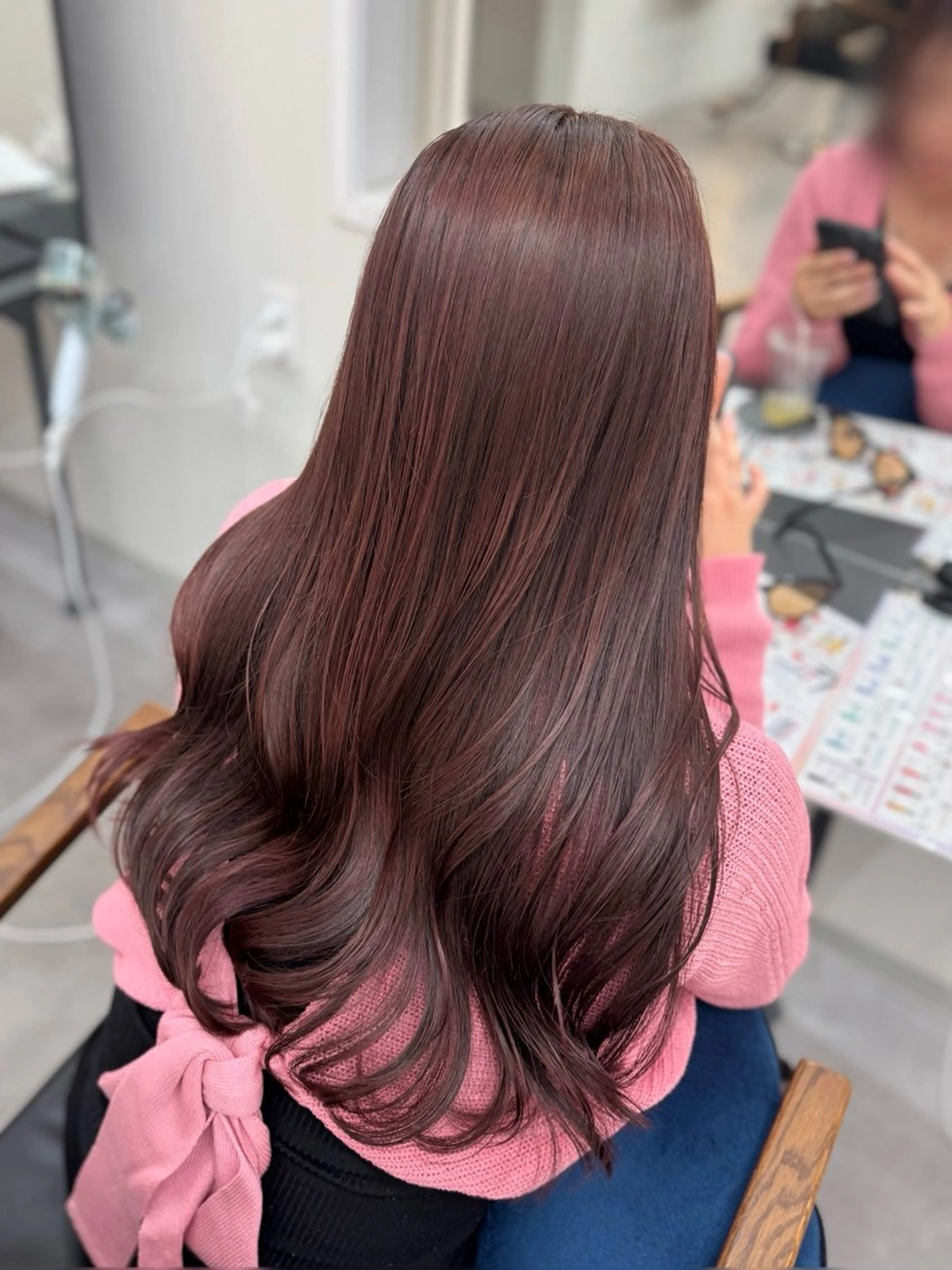 ロング カット ヘアカラー トリートメント RIENS xreaのヘアスタイル