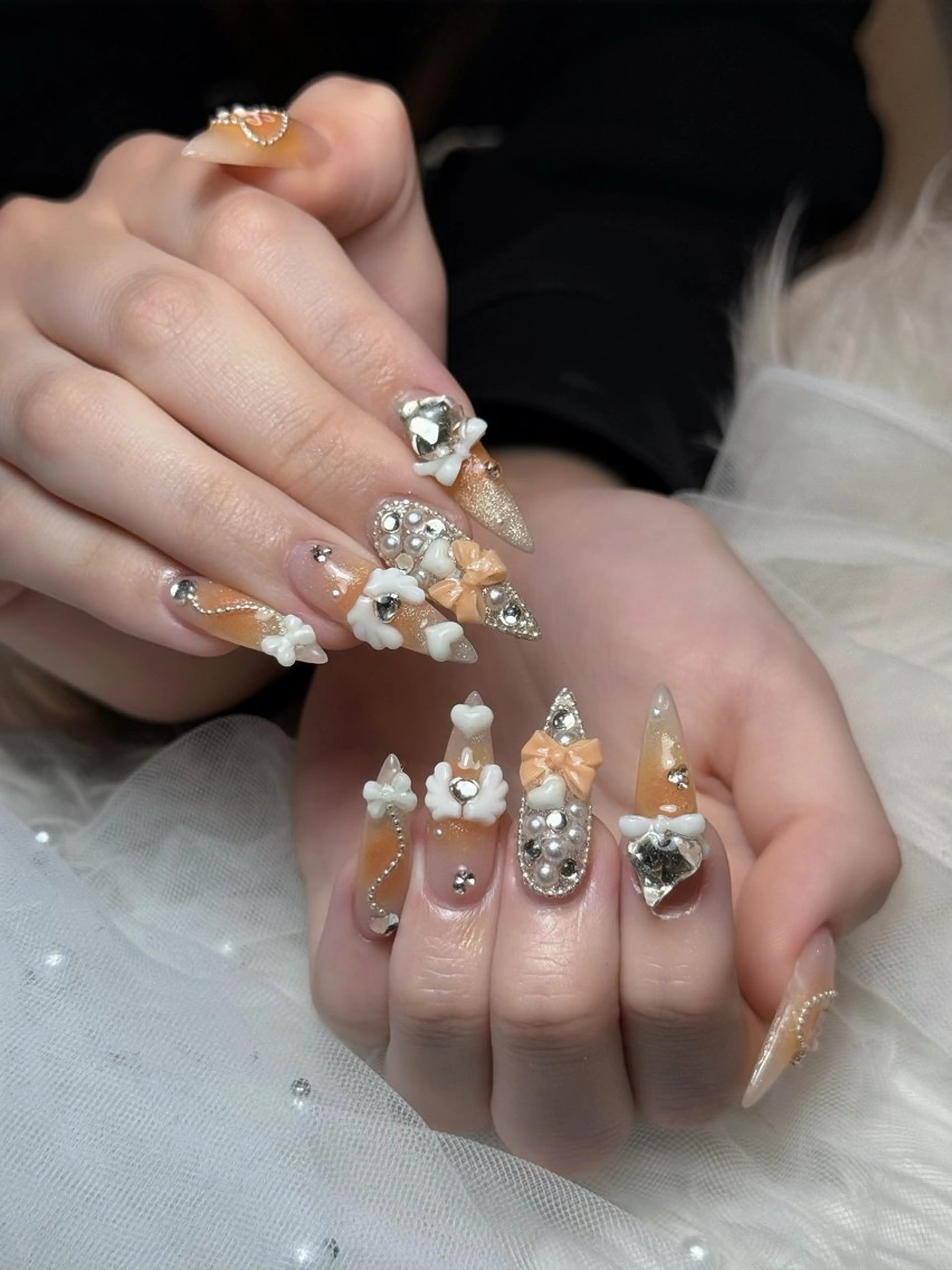 ネイル オーロラネイル ボルドー ブラウン 氷ネイル・うるうるネイル キラキラネイル ハンドネイル Julli ジュリのネイルデザイン