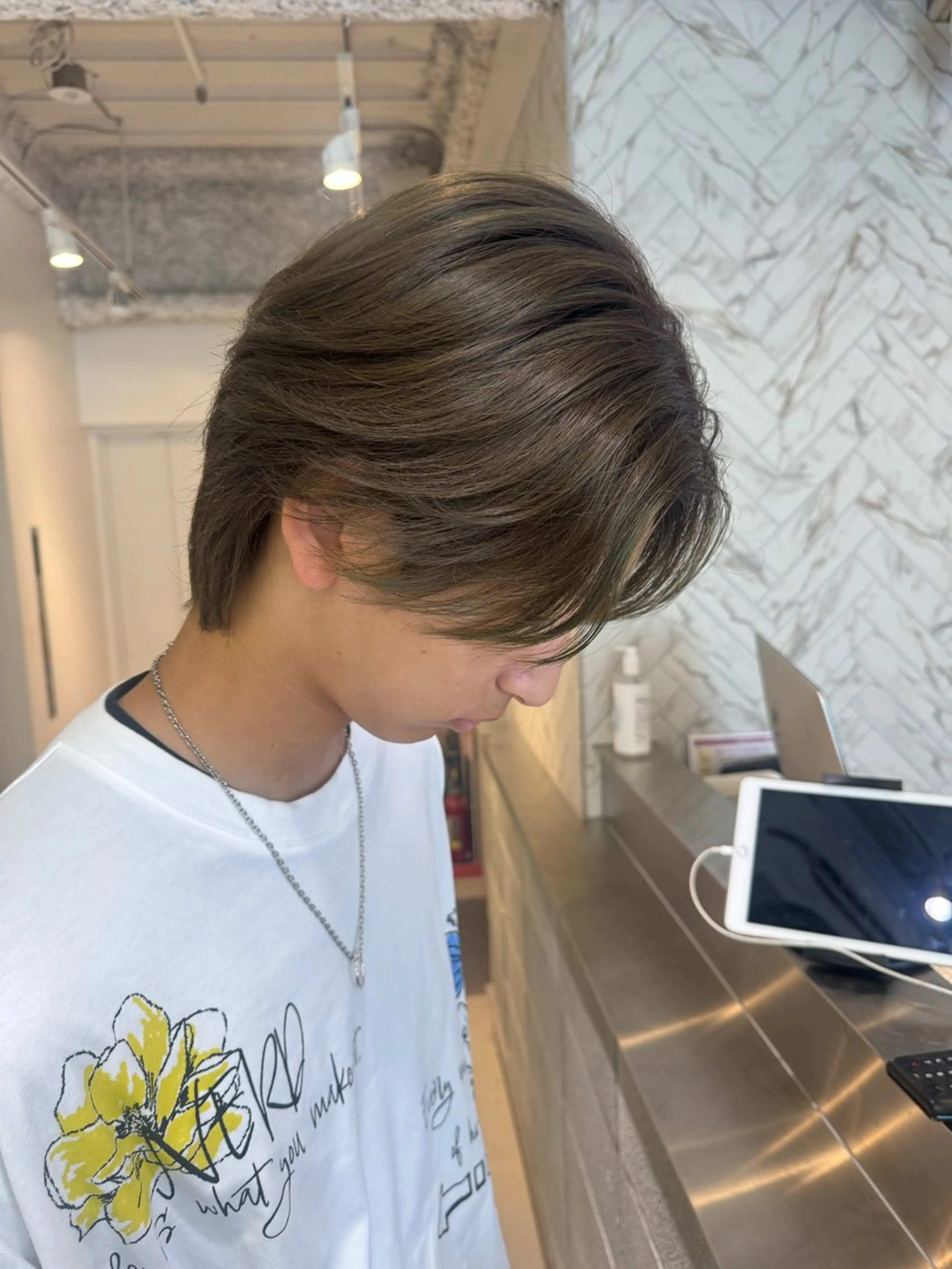 ショート メンズ カット ヘアカラー トリートメント 店長　MANAMI ／ブリーチ／骨格ボブのヘアスタイル