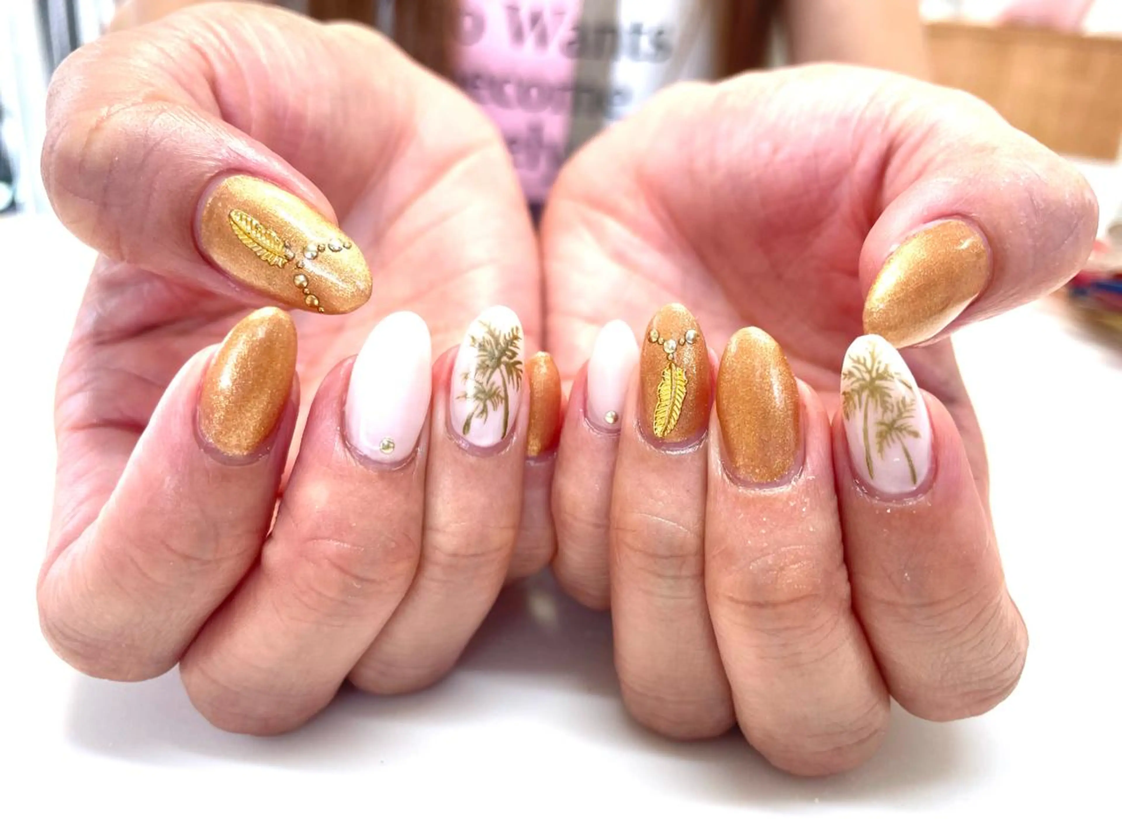 ネイル ハンドネイル 吉村 美咲のネイルデザイン