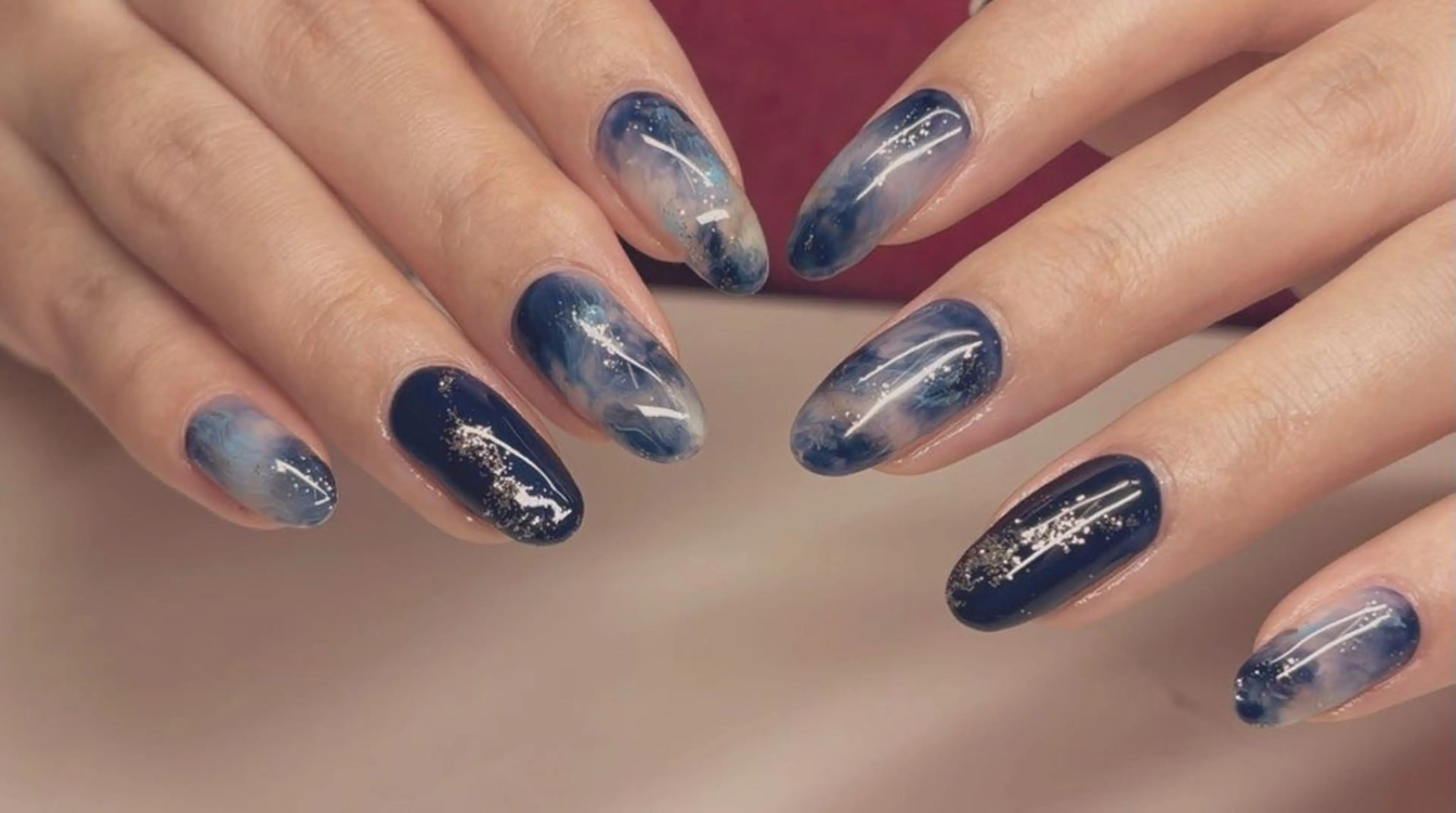 ネイル ネイルサロン カーニバルマニア 明石店所属・宇久 澪のネイルデザイン