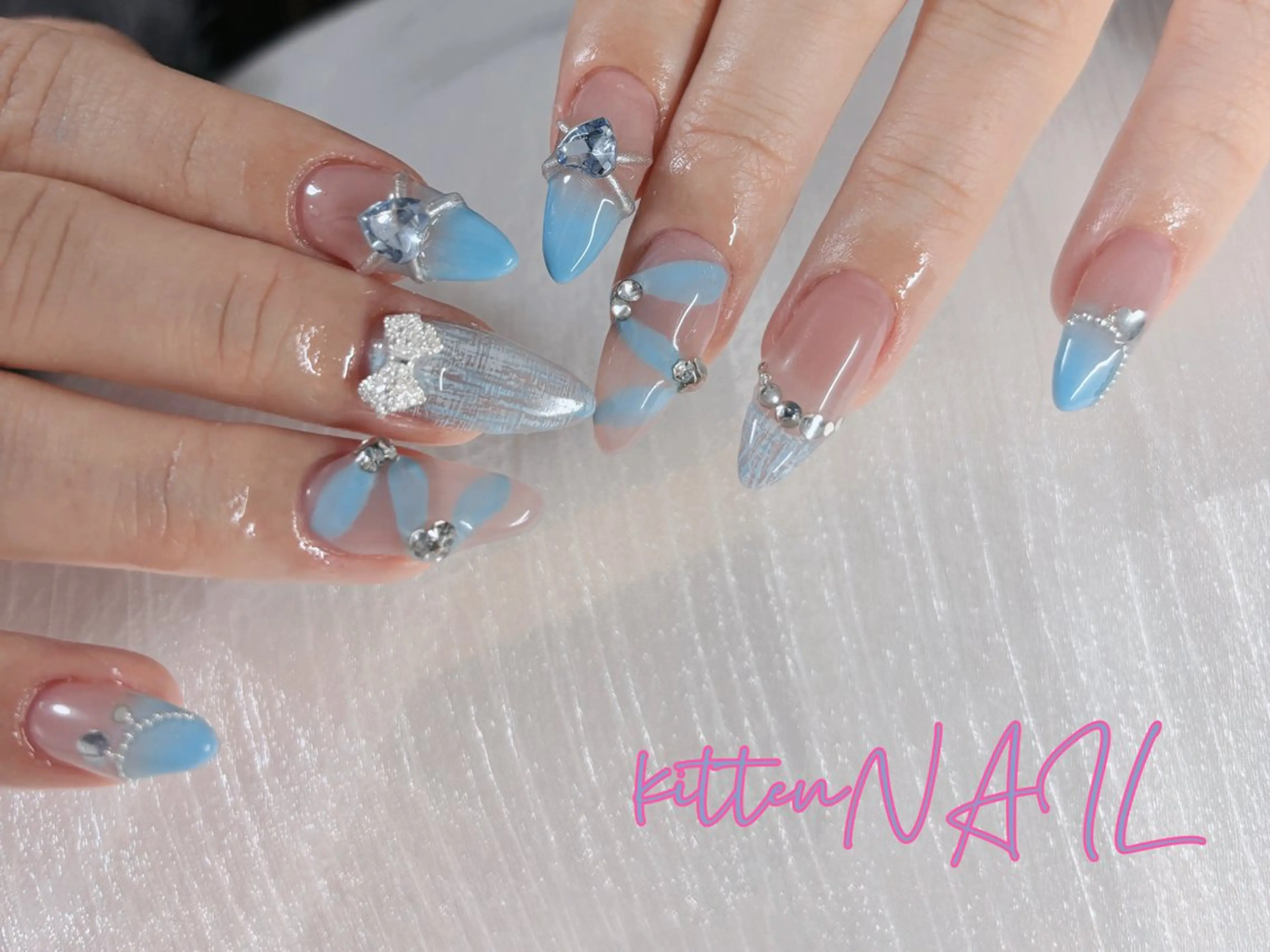 ネイル ハンドネイル コネコ ネイルサロンのネイルデザイン