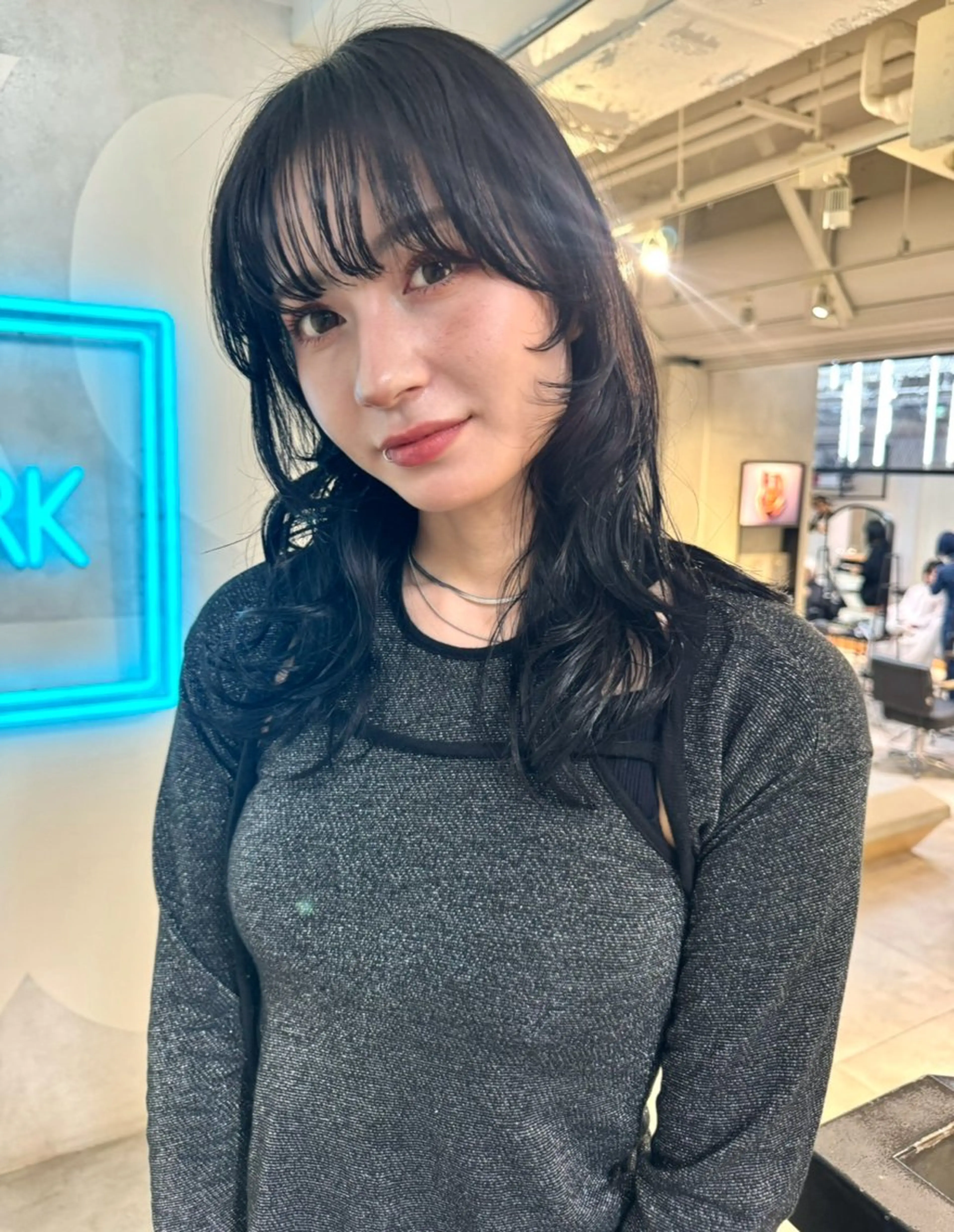 セミロング 顔周りカット/透明感 カラー✂️MEIのヘアスタイル