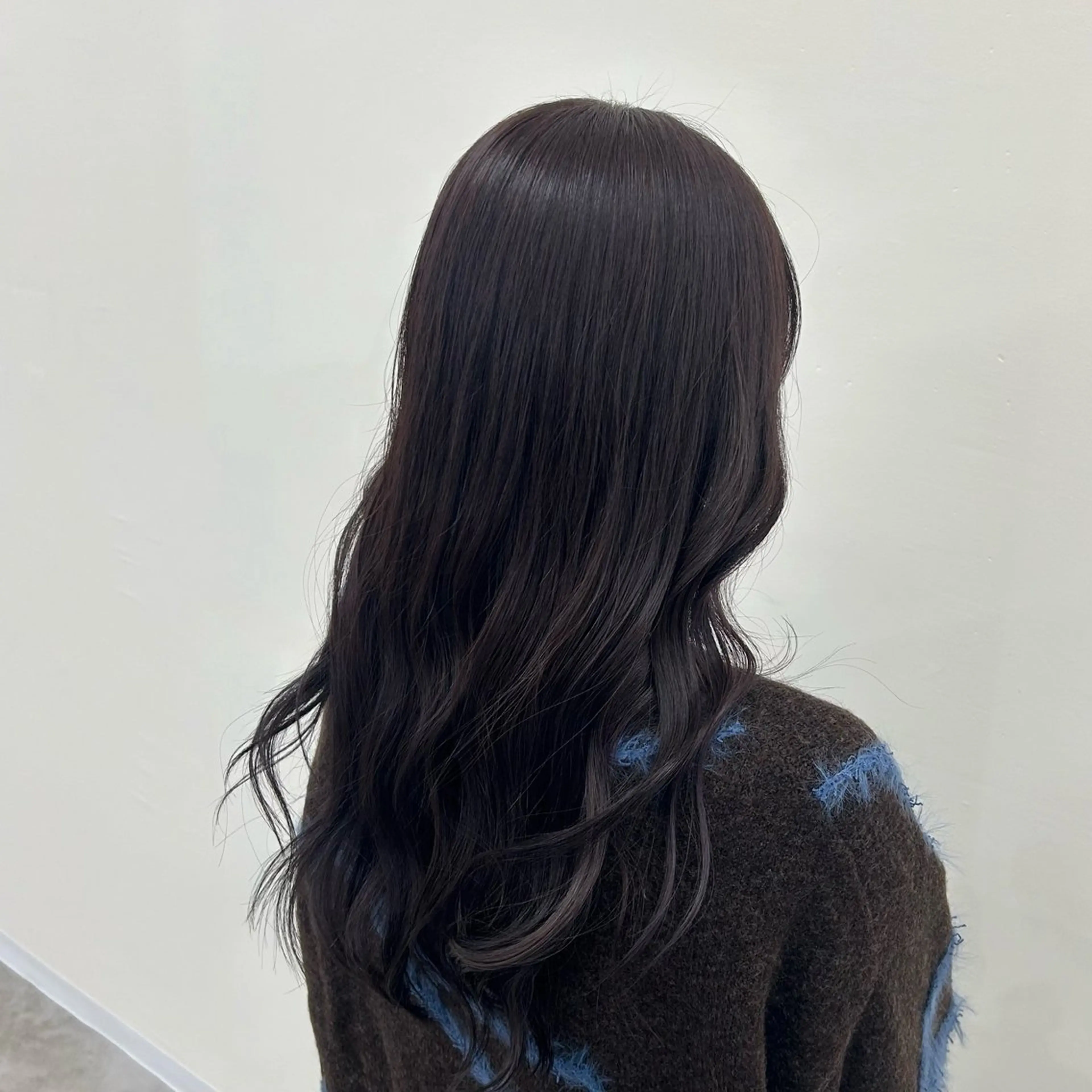 ロング カラー ブリーチ ダブルカラー グレージュ インナーカラー ラベンダーカラー カット ヘアカラー カラー/メンズパーマ 岩角昂音のヘアスタイル