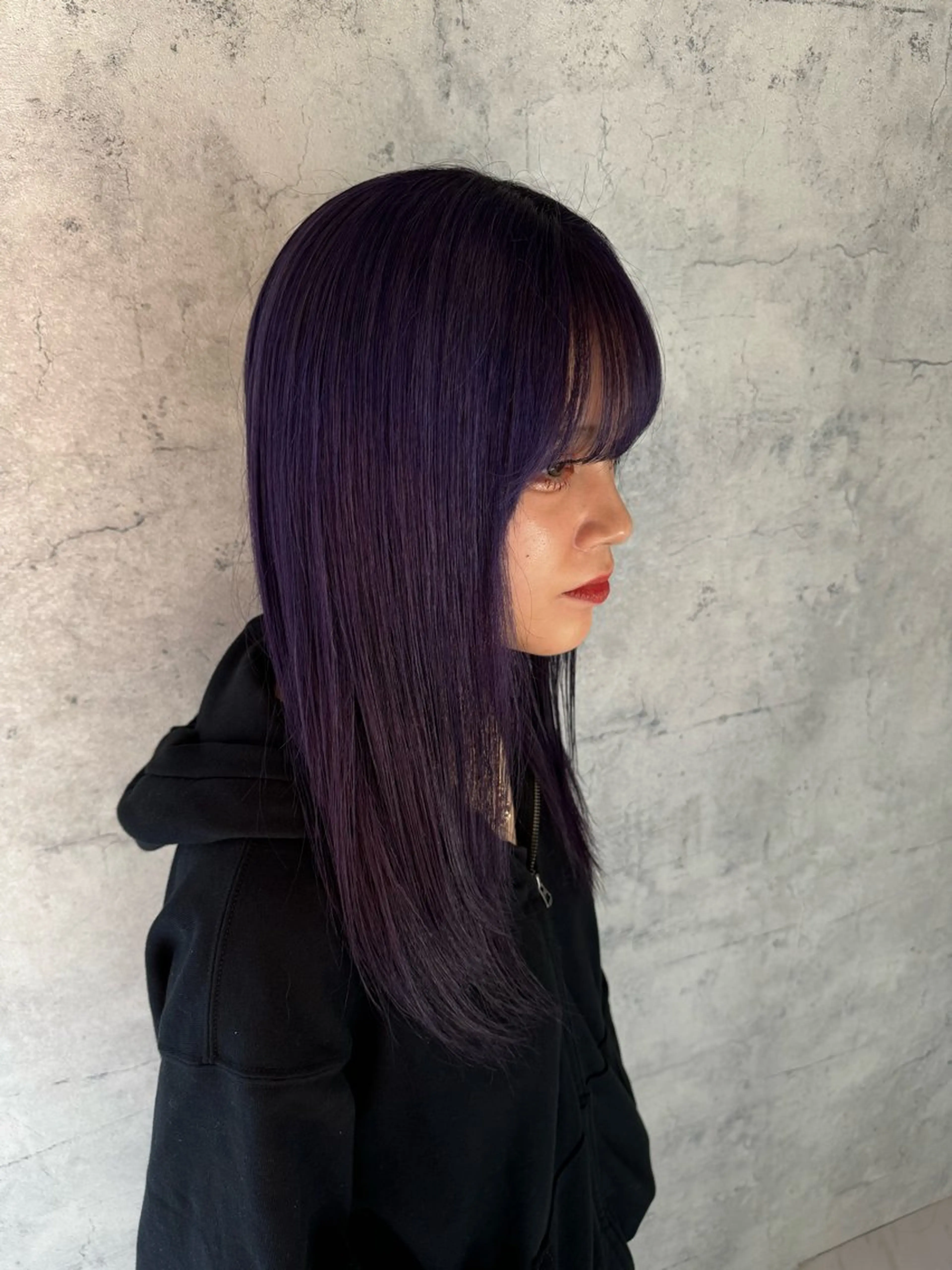 ロング 鈴木 彩女のヘアスタイル