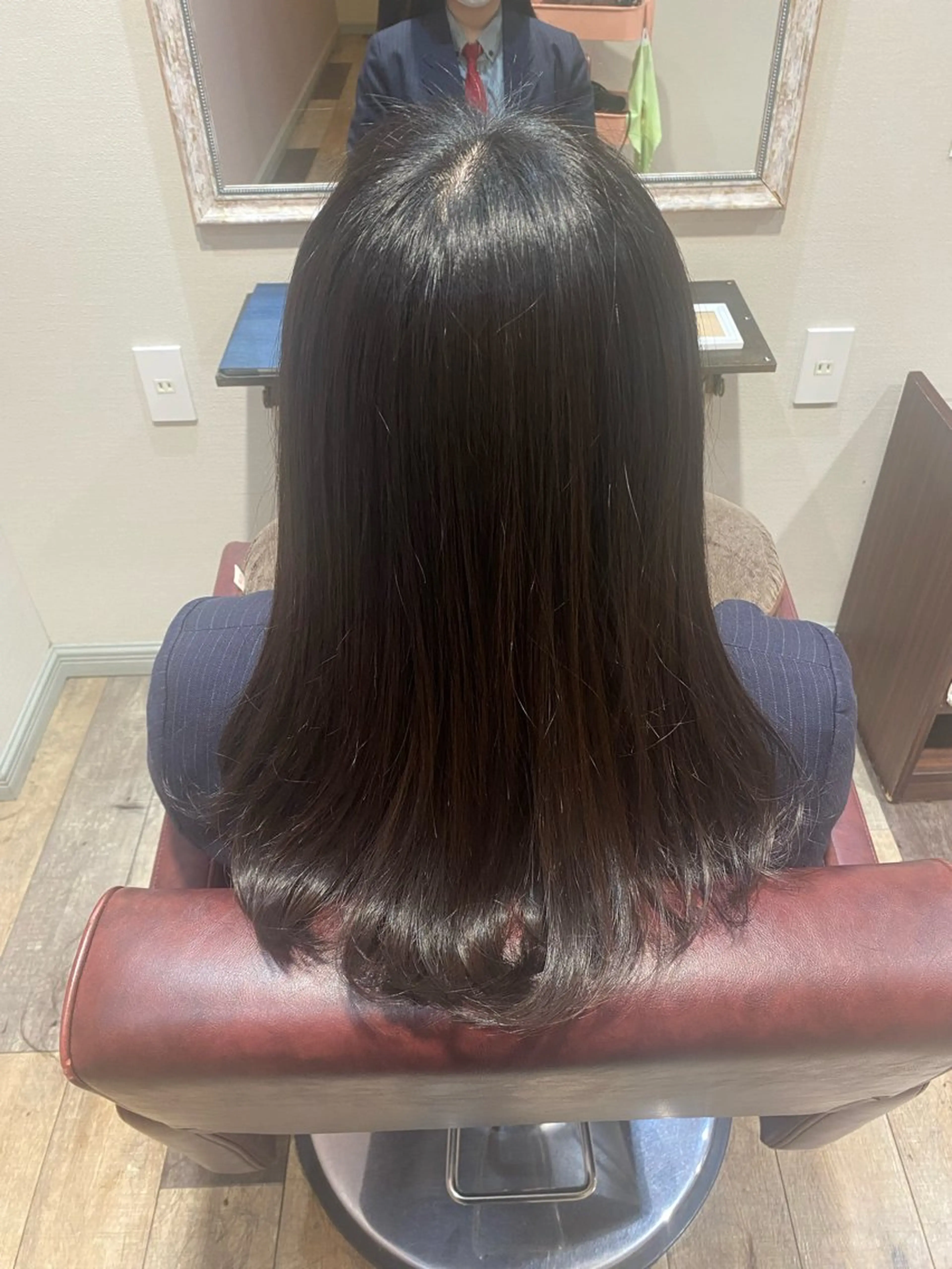 ロング トリートメント あいさ🤍ムラ無しカ ラー🤍のヘアスタイル