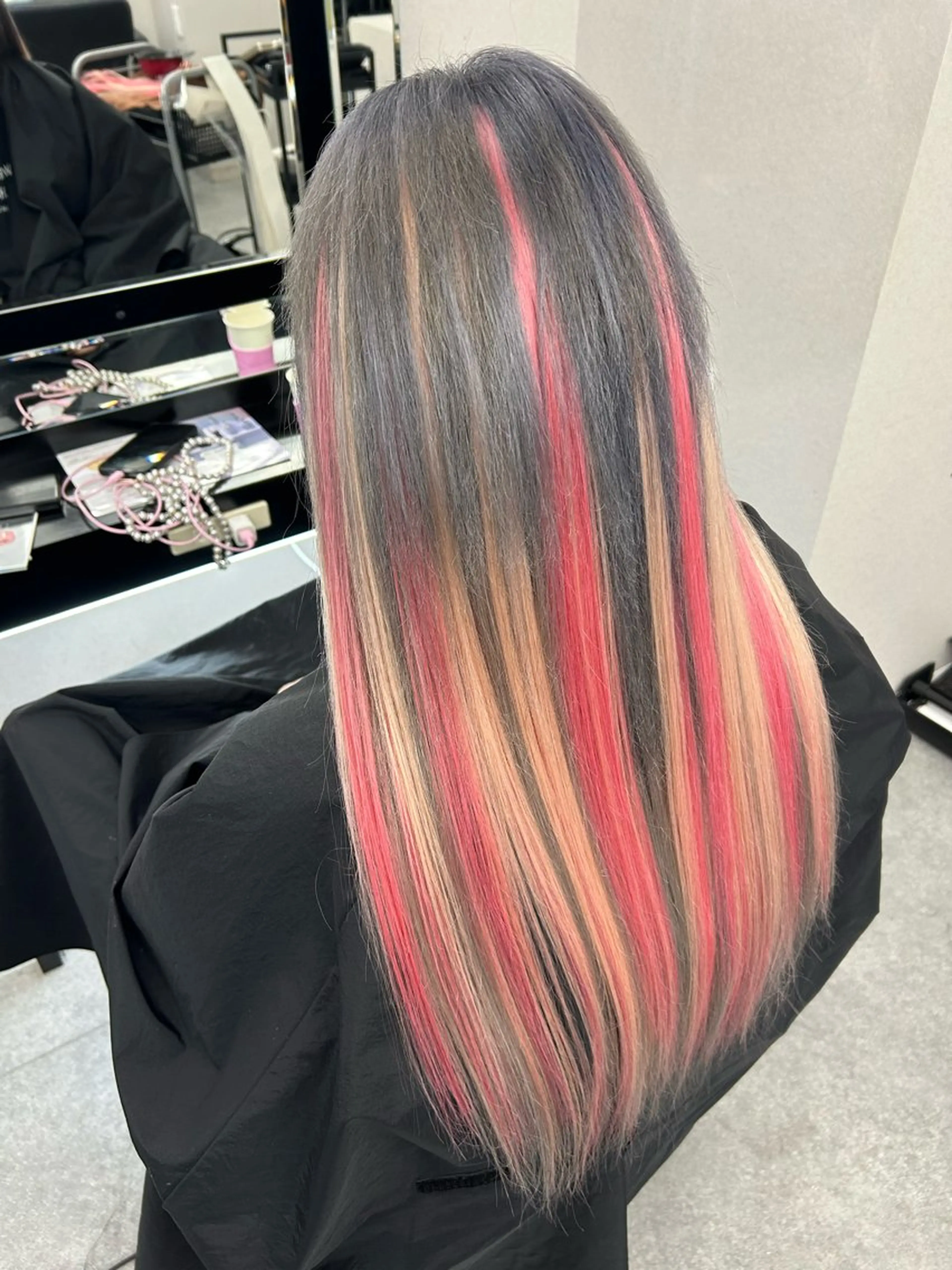 ロング エクステ ハイライト ヘアカラー エクステ ALPHA. 宏哉のヘアスタイル