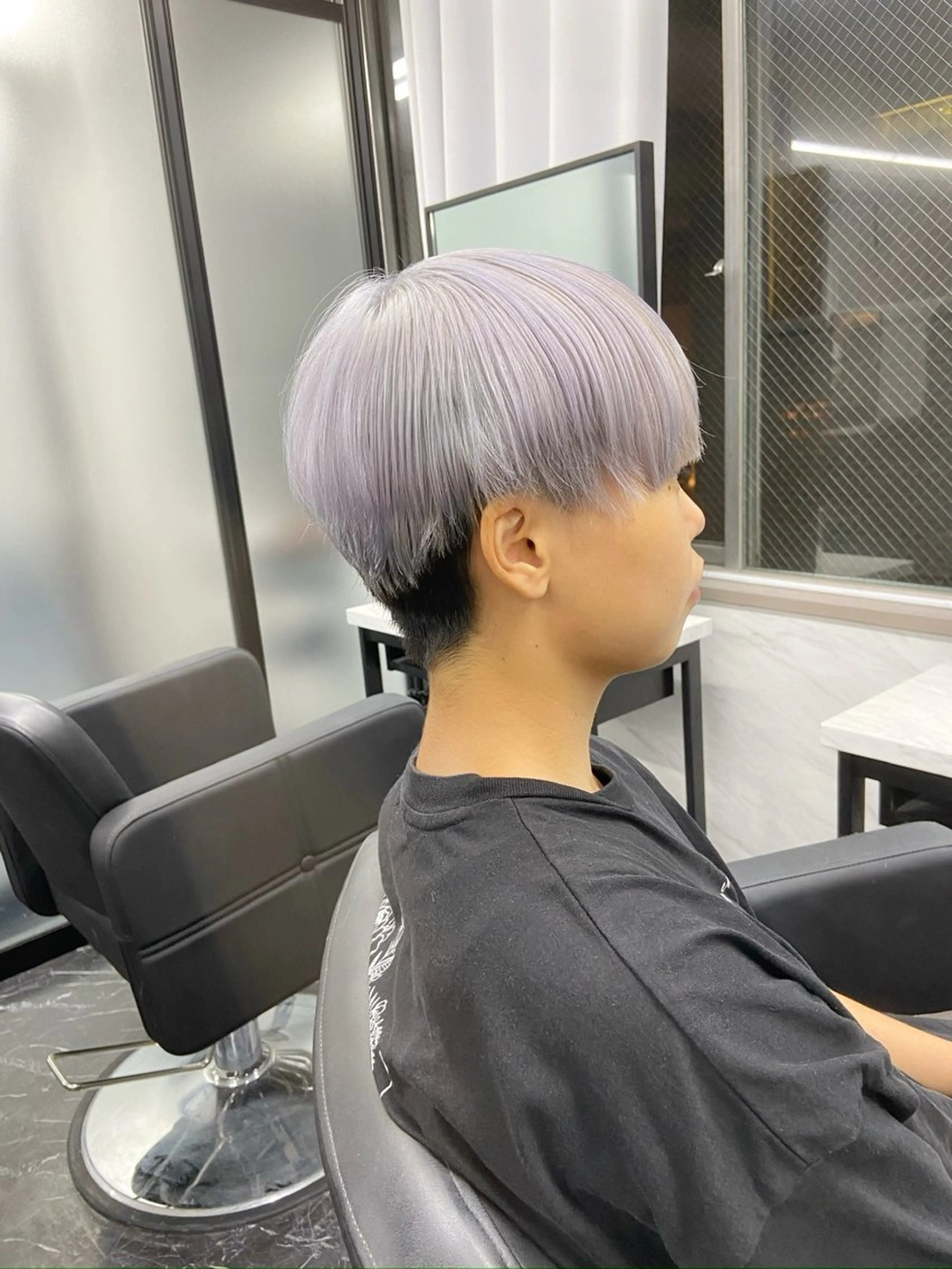 ショート カラー メンズ メンズハイトーン ハイトーンカラー ヘアカラー トリートメント ミルボンAujua認定サロン Ria  OSAKA 梅田所属・メンズ特化 Ryuのヘアスタイル