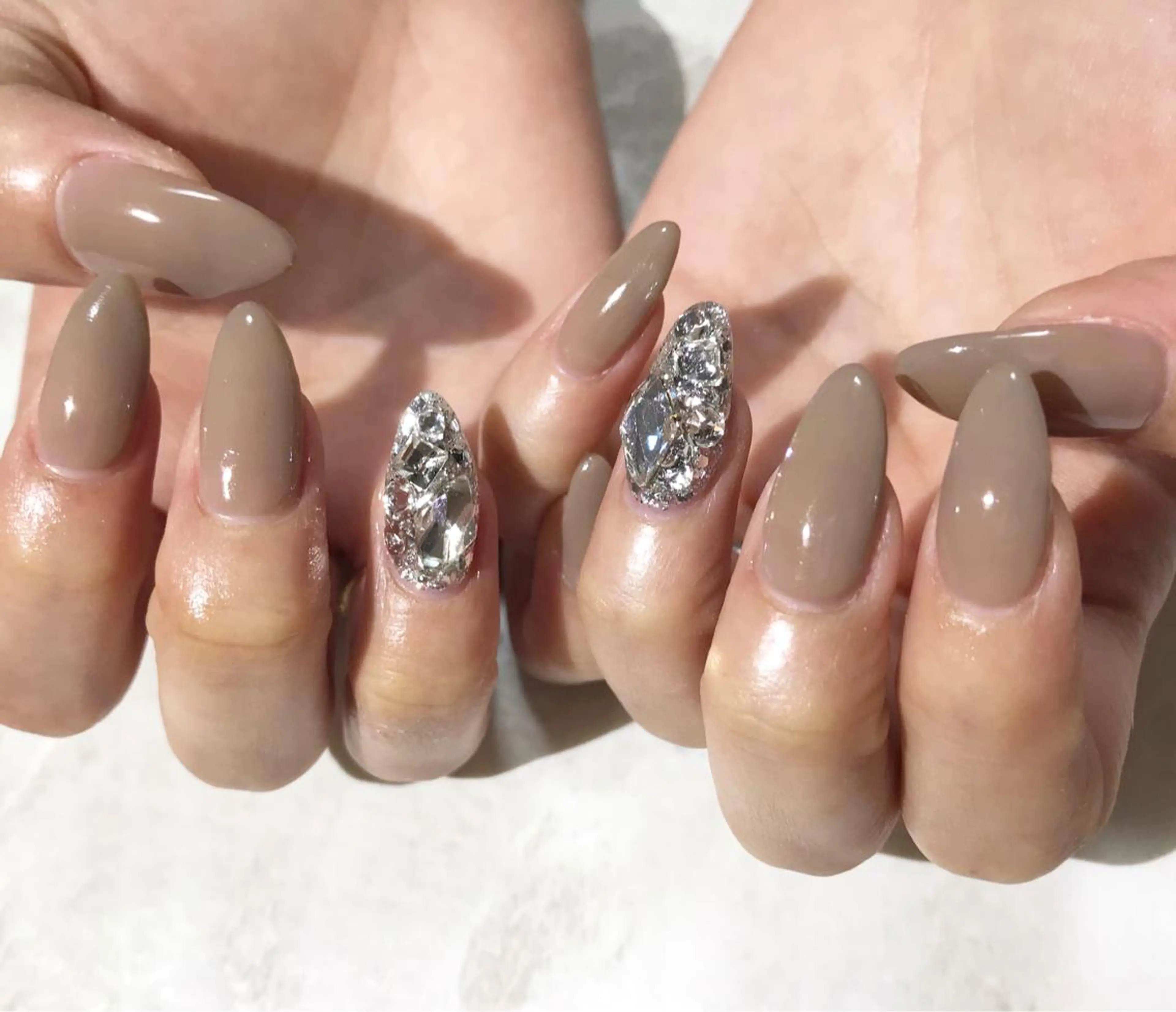 ネイル フットネイル ニュアンスネイル シンプルネイル 春ネイル ストーンネイル ハンドネイル ネイル フフラ所属・nail fufla ♡yamane♡のネイルデザイン