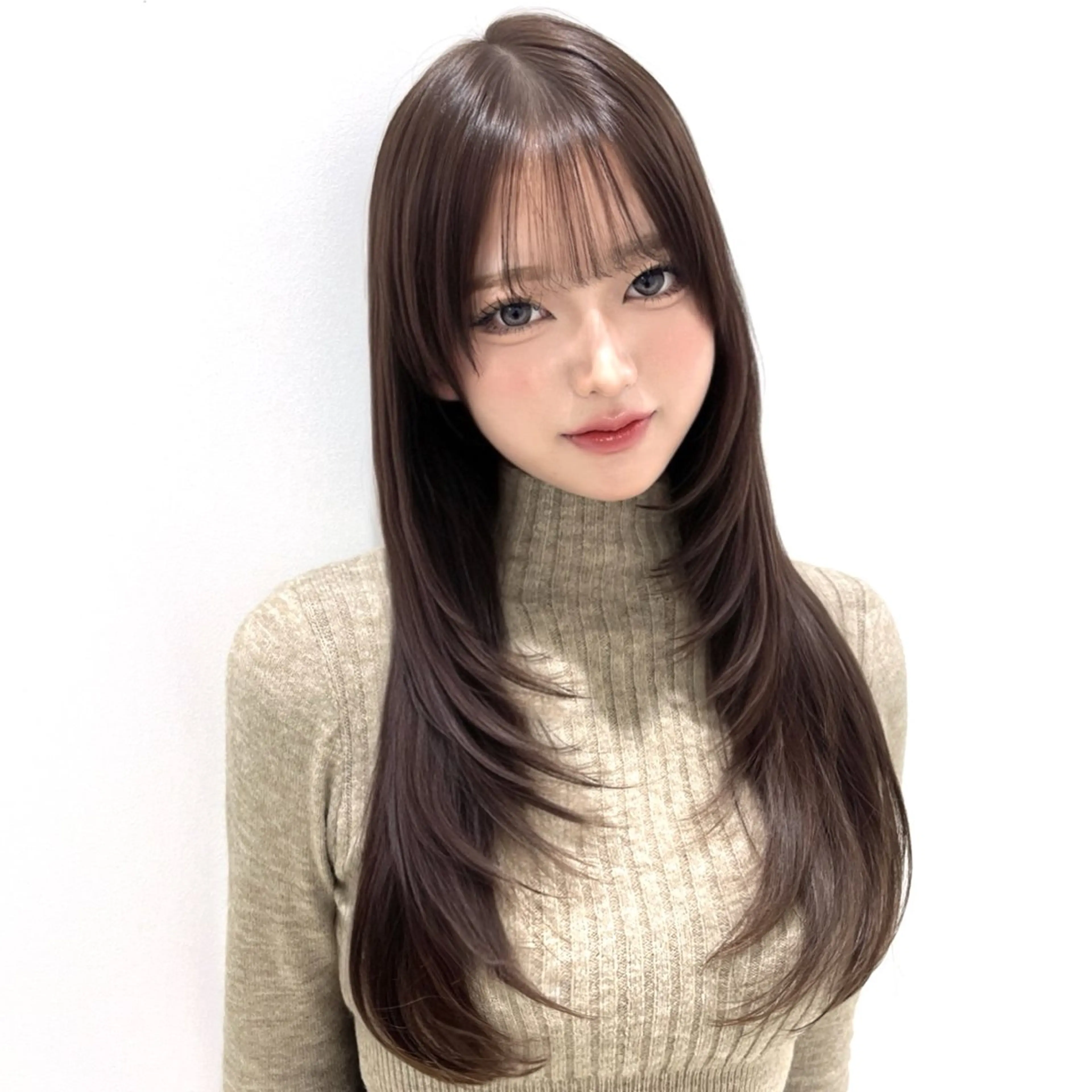 ロング カット 🇰🇷韓国ヘア🎀 レイヤー🤍MOEのヘアスタイル