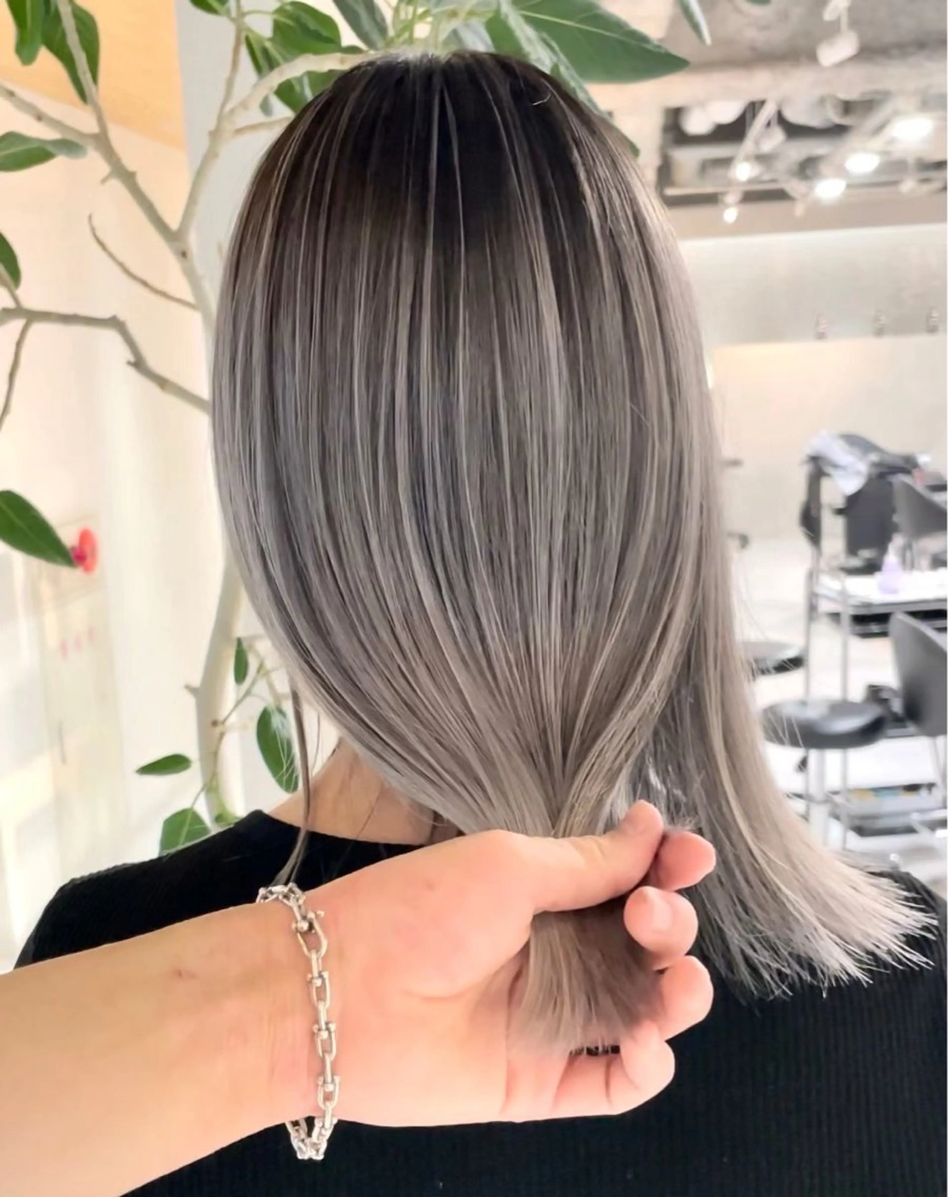 ロング カラー ヘアカラー puty.所属・puty. chinariのヘアスタイル