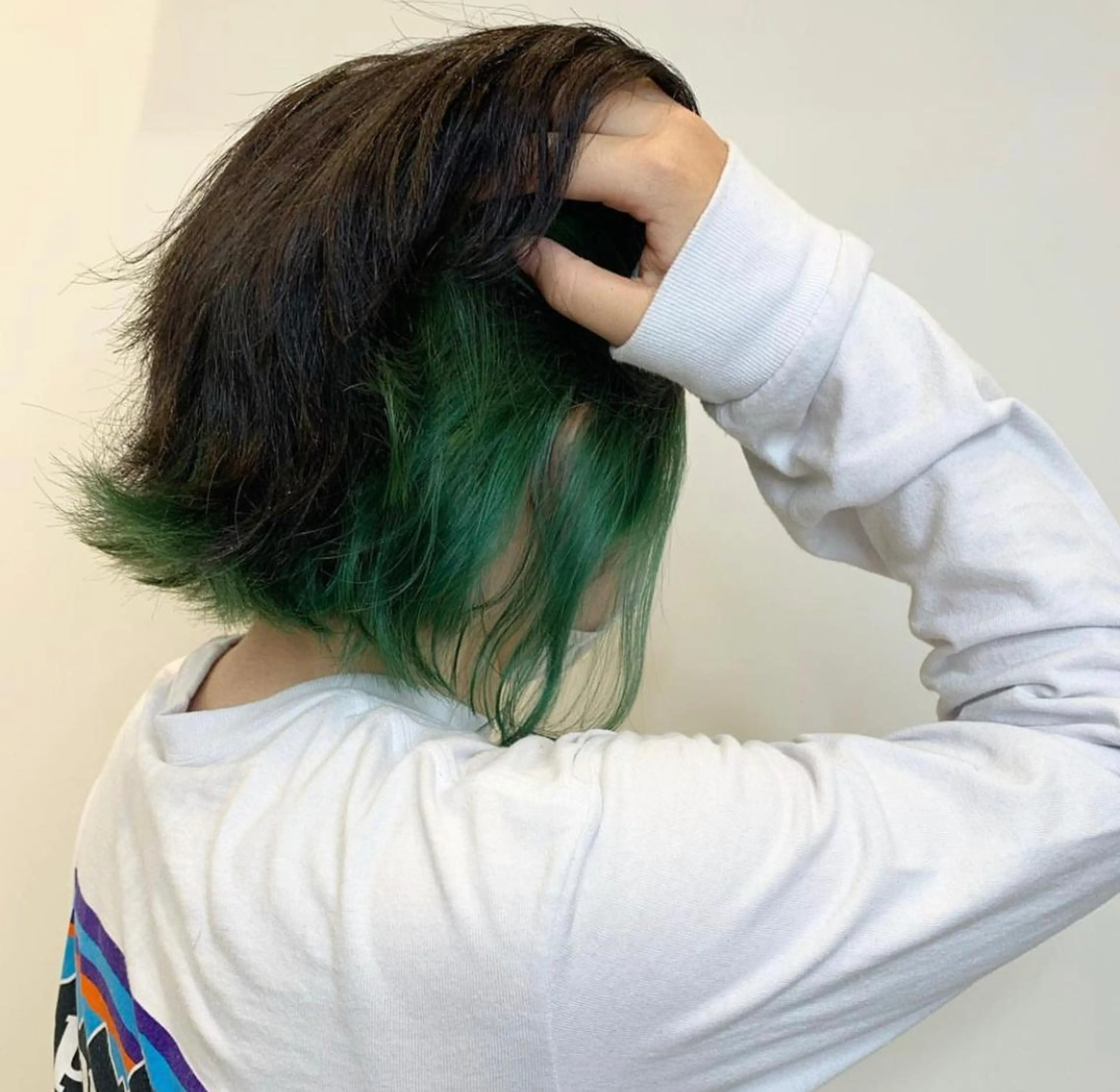 ミディアム LINE.ai所属・mei／周南 ／ぷつっと／レイヤーのヘアスタイル