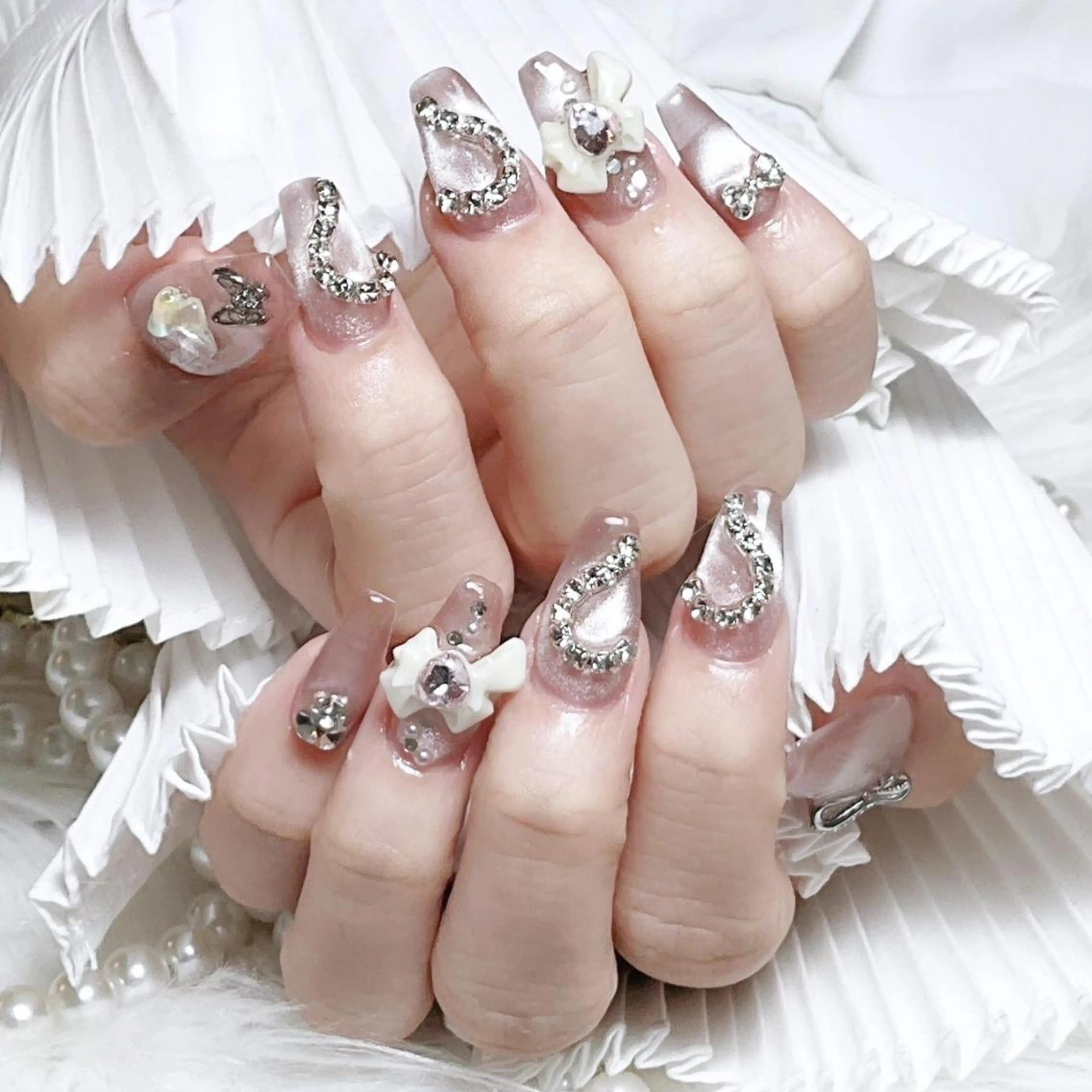 ネイル H3 Nail Tsuki🦋💙のネイルデザイン