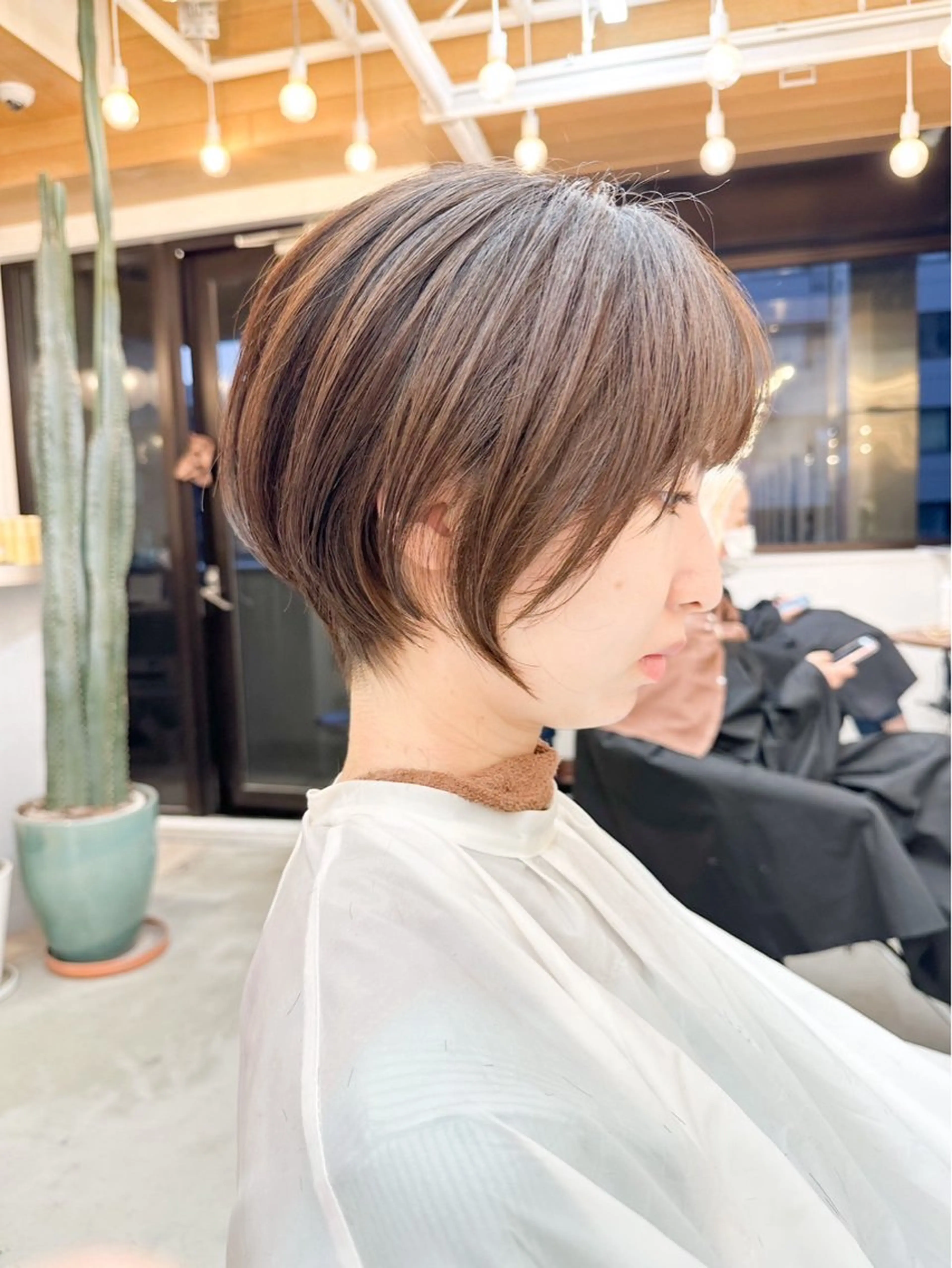 ショート カット トリートメント オリーブベージュ/シ ョートボブたまき🧡のヘアスタイル