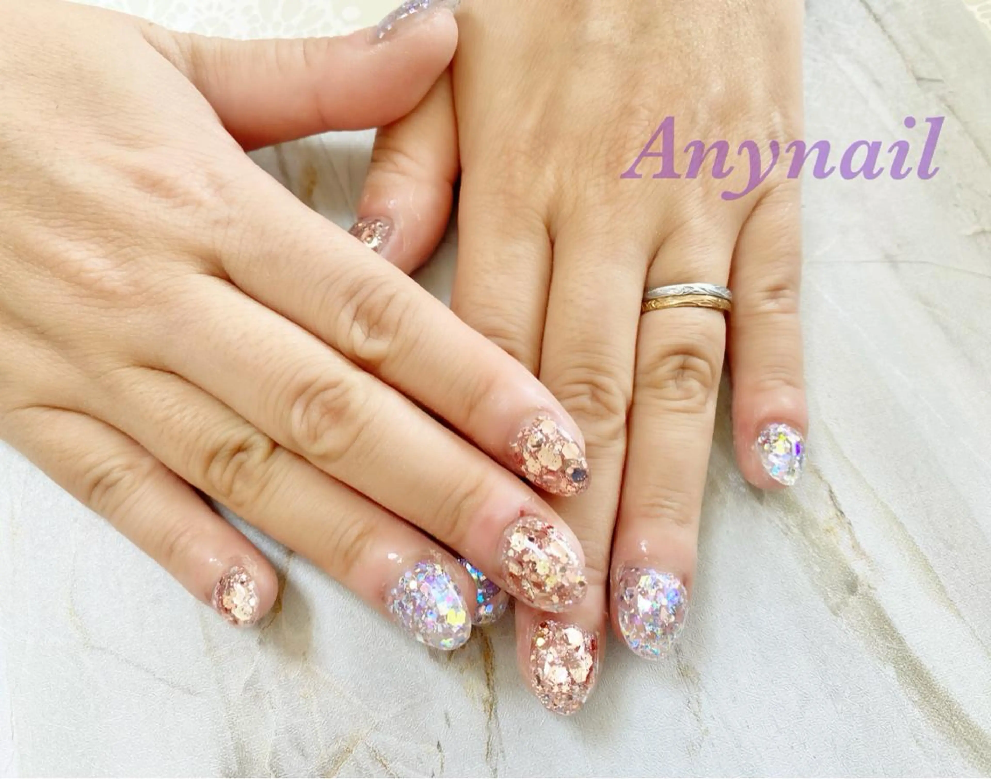 ネイル ブルー ホログラムネイル キラキラネイル ワンカラーネイル スカルプネイル ハンドネイル 岩澤 恵子のネイルデザイン