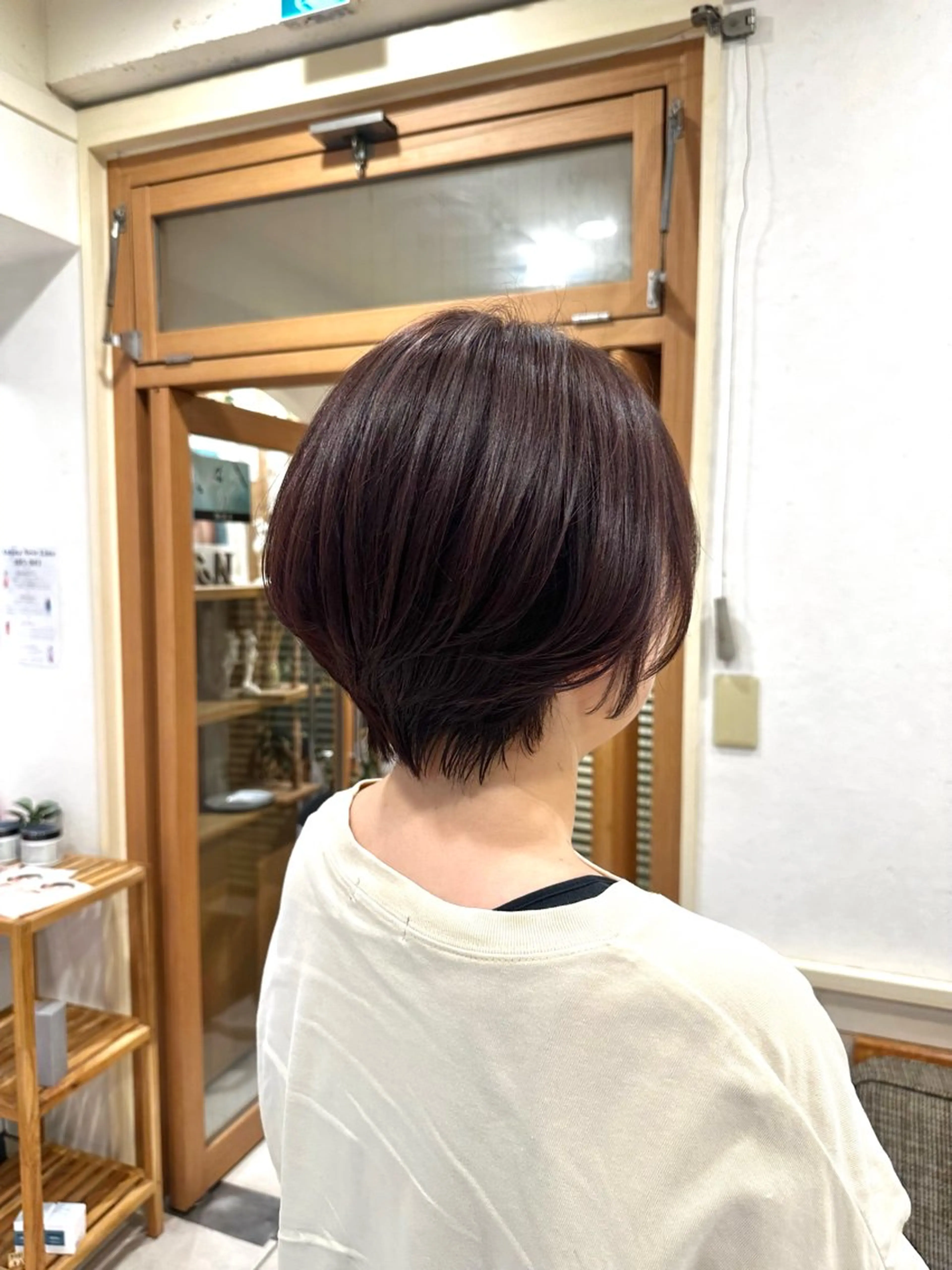 ショート カラー カット ヘアカラー 岡本 葵のヘアスタイル