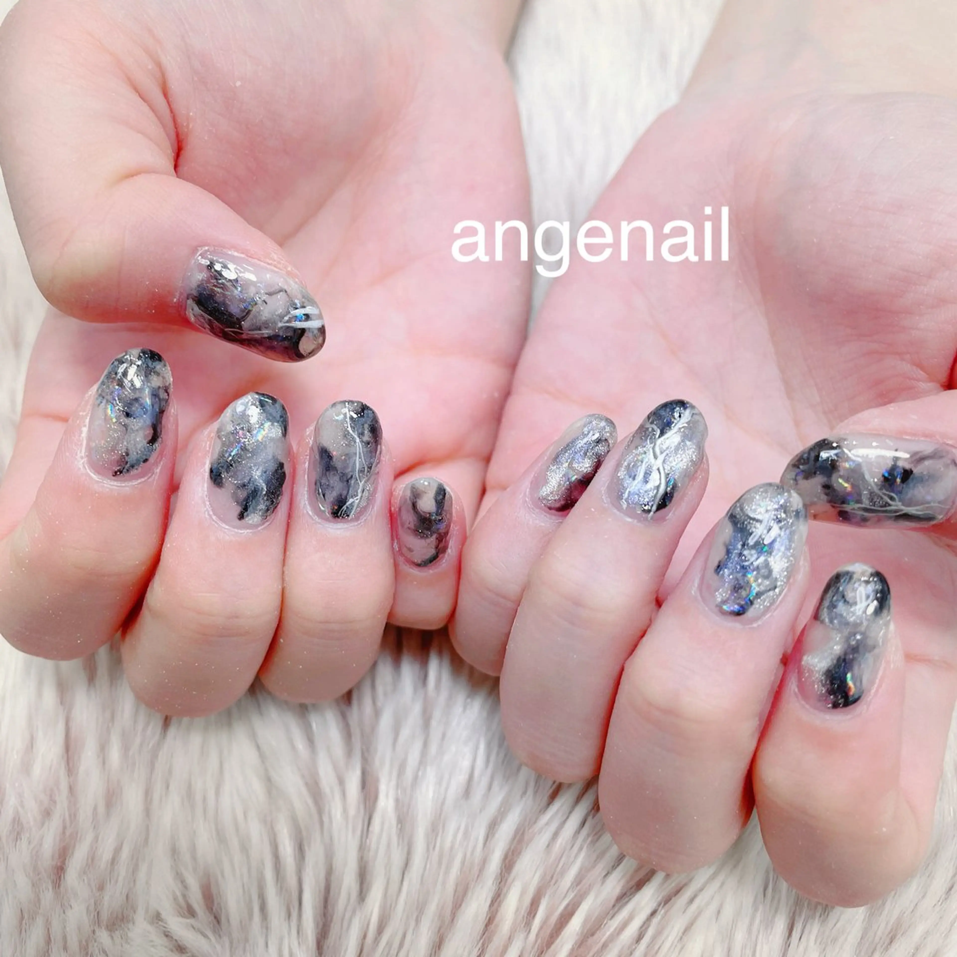 ネイル ハンドネイル オーナーネイリスト MAKIのネイルデザイン