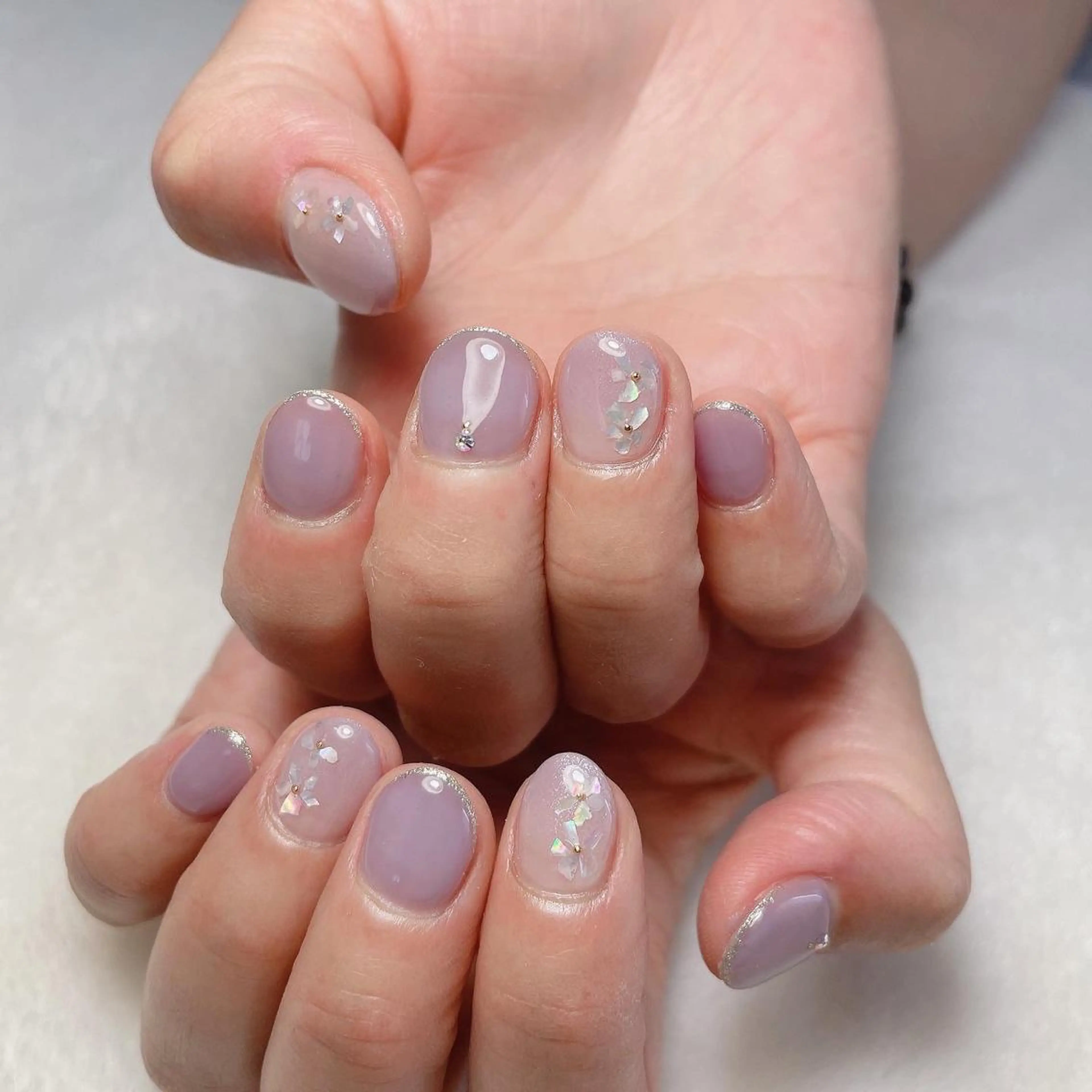 ネイル フレンチネイル ラメ(グリッター) ハンドネイル kipinail 川﨑えりかのネイルデザイン