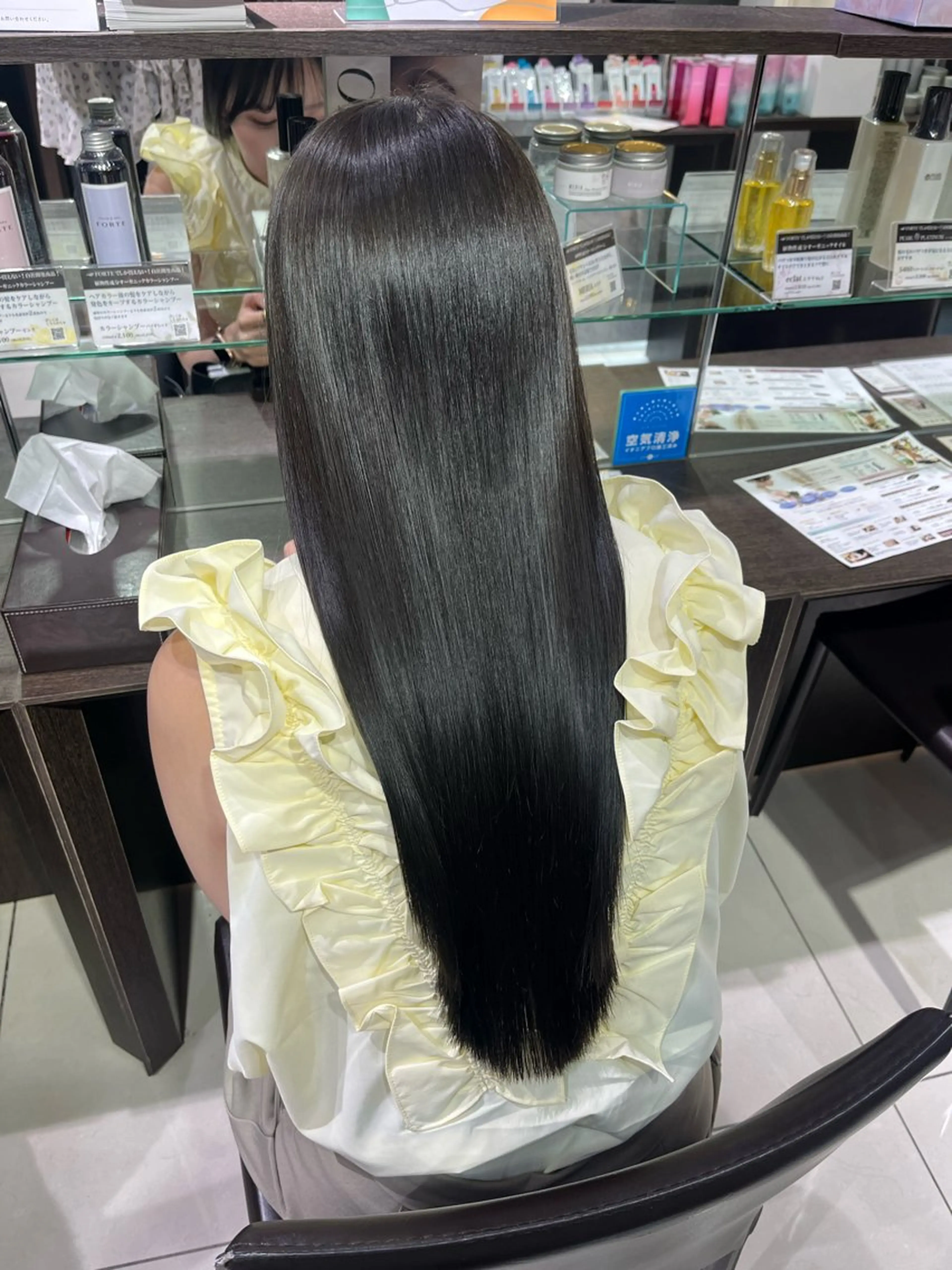 ロング 髪質改善 トリートメント sakura 🪽 艶カラー/髪質改善のヘアスタイル