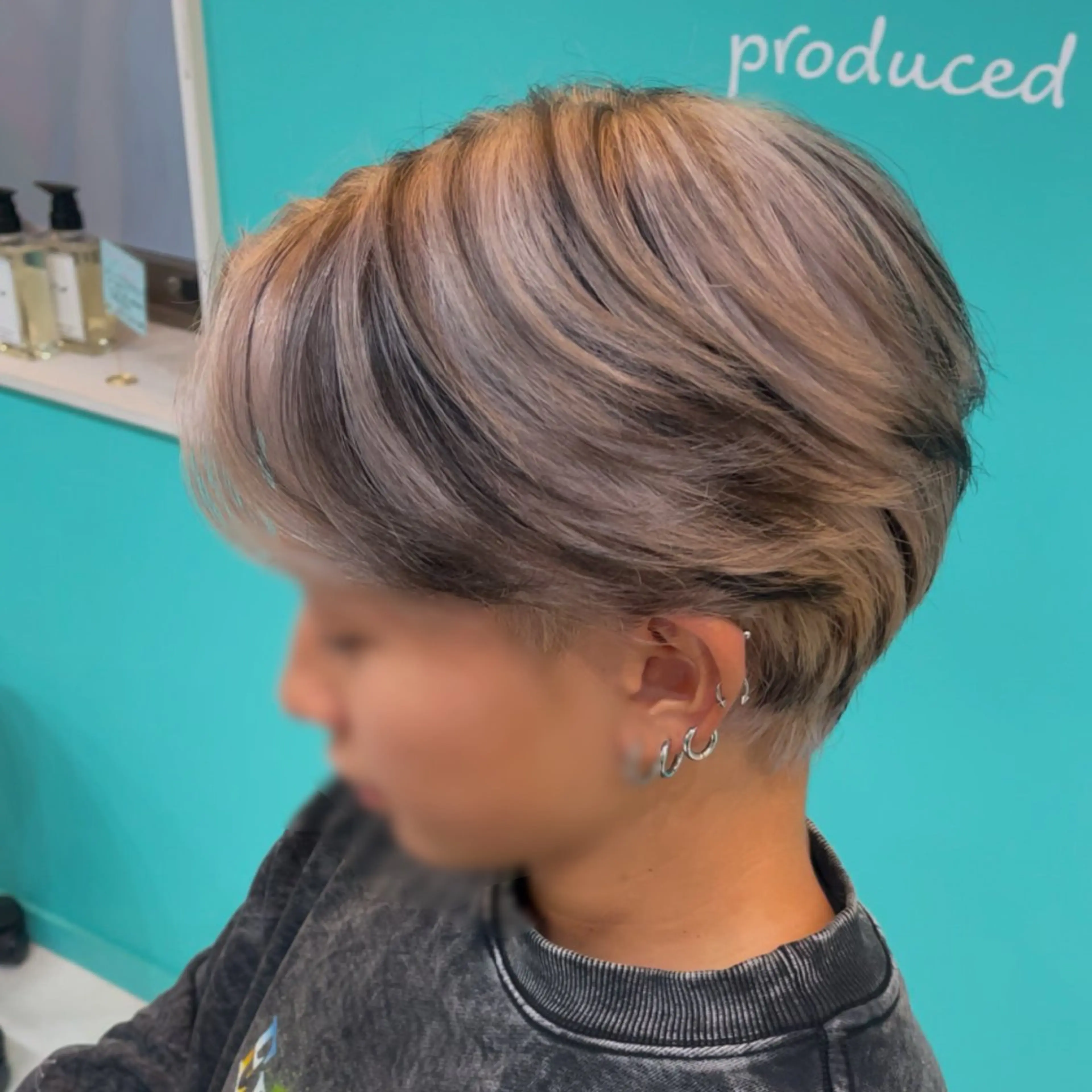 メンズ ヘアカラー mana/髪質改善/ ヘアセット/パーマのヘアスタイル