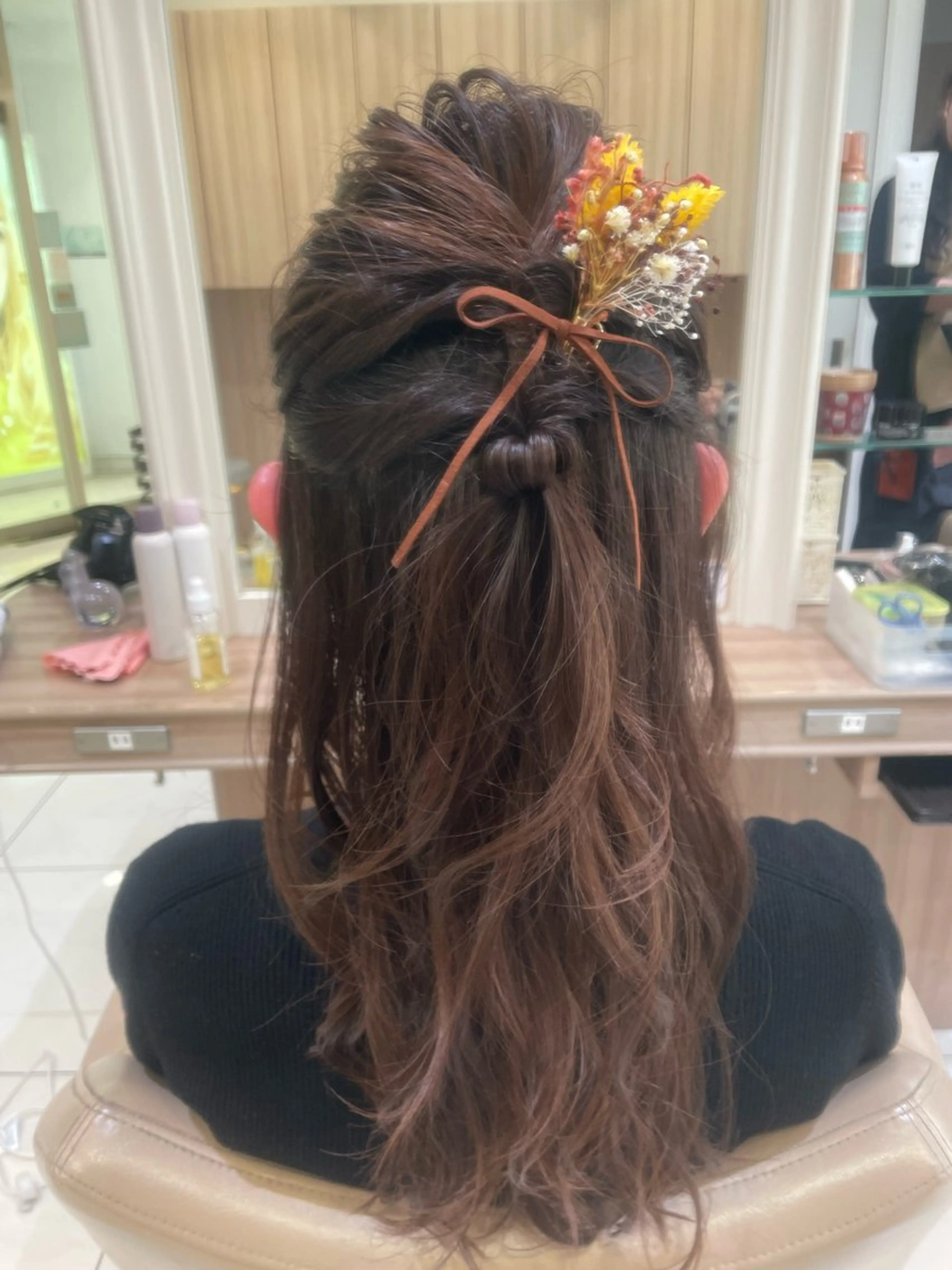 セミロング ヘアアレンジ ヘアセット 韓国ヘアメイク🎀/ 縮毛矯正✨山本媛香のヘアスタイル