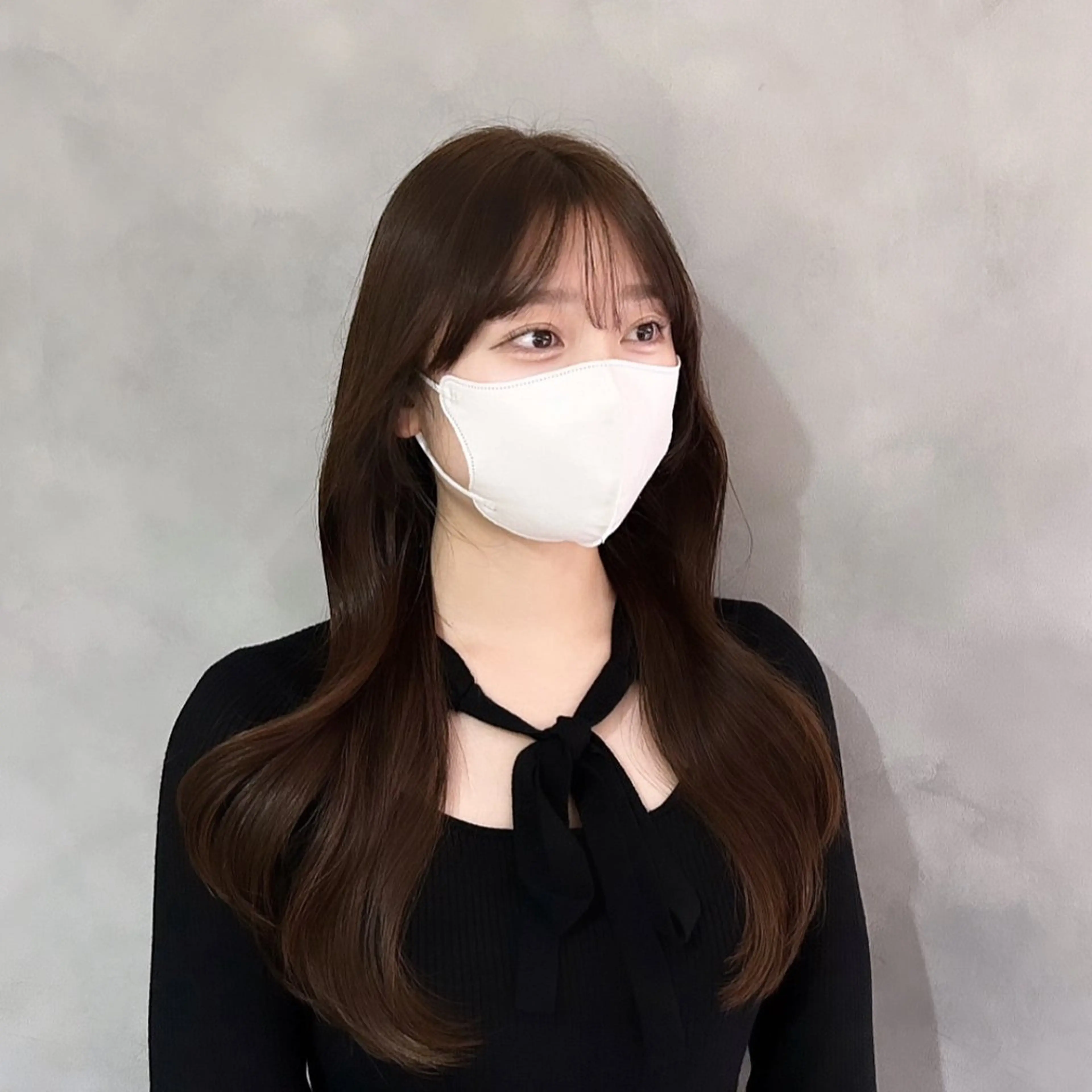 ロング くびれヘア 顔周りカット 韓国風ヘア レイヤーカット 谷 亜澄のヘアスタイル