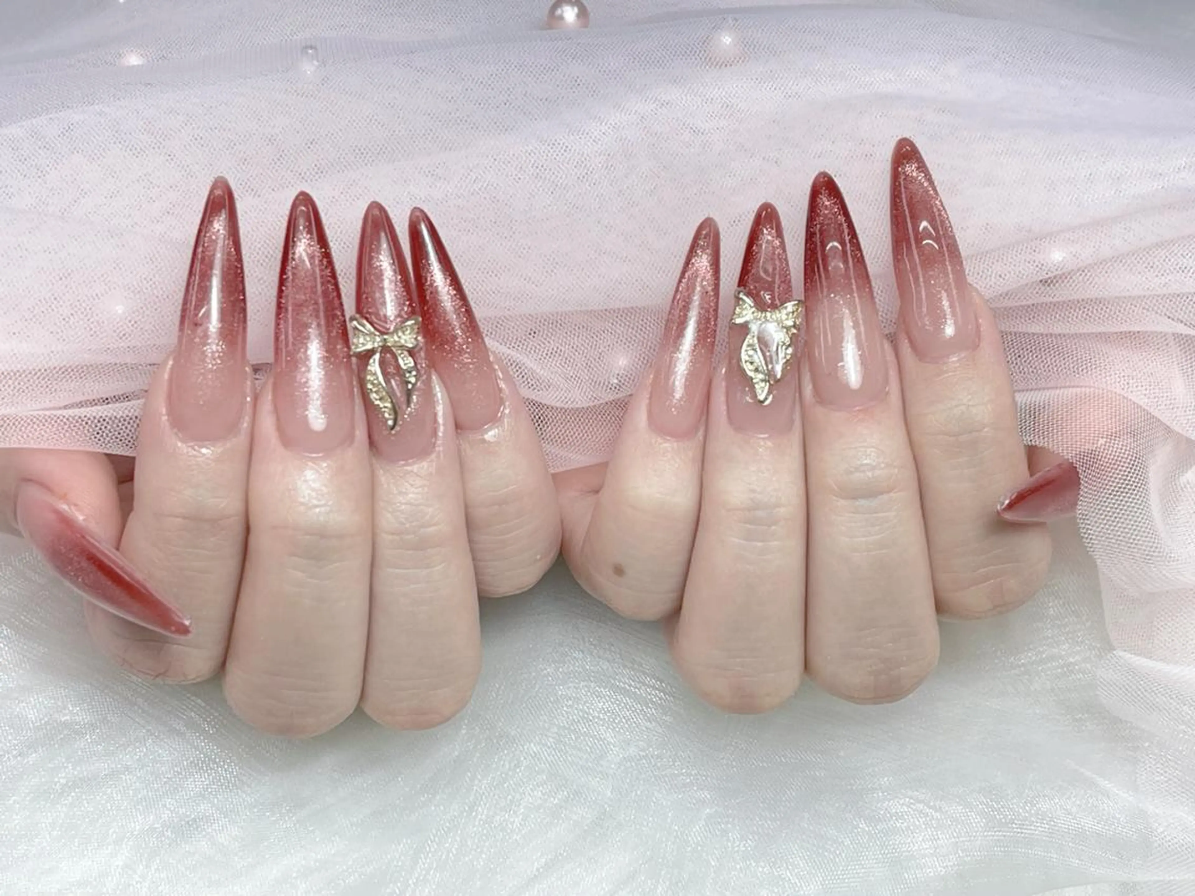 メンズ ネイル メンズ韓国風 アートネイル フレンチネイル ジェルネイル キラキラネイル Bloom kabukiのネイルデザイン