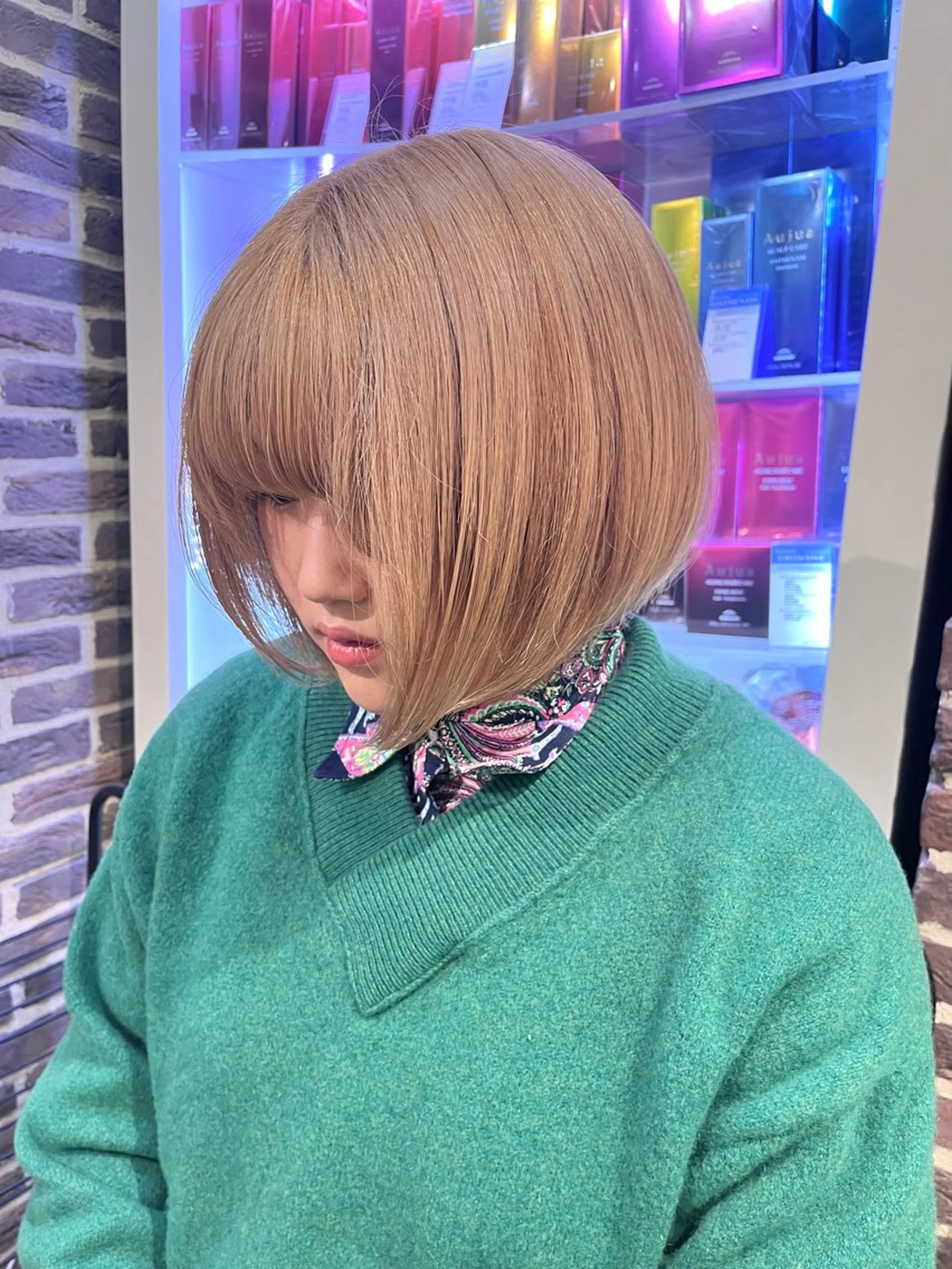 ミディアム ヘアカラー 酸性ストレート 🤍🎀honokaのヘアスタイル