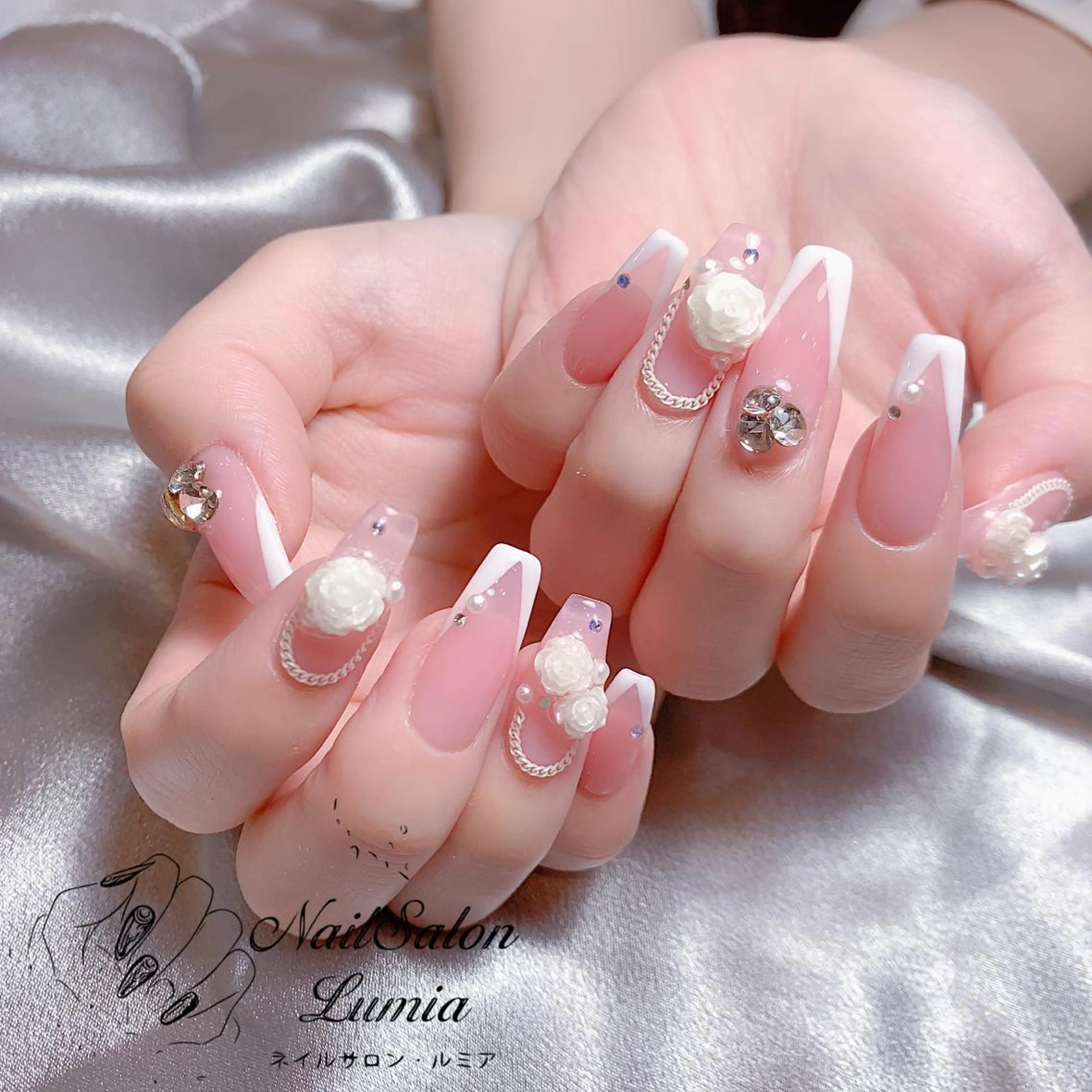 ネイル ハンドネイル ネイルサロン ルミア Lumia 店長のネイルデザイン