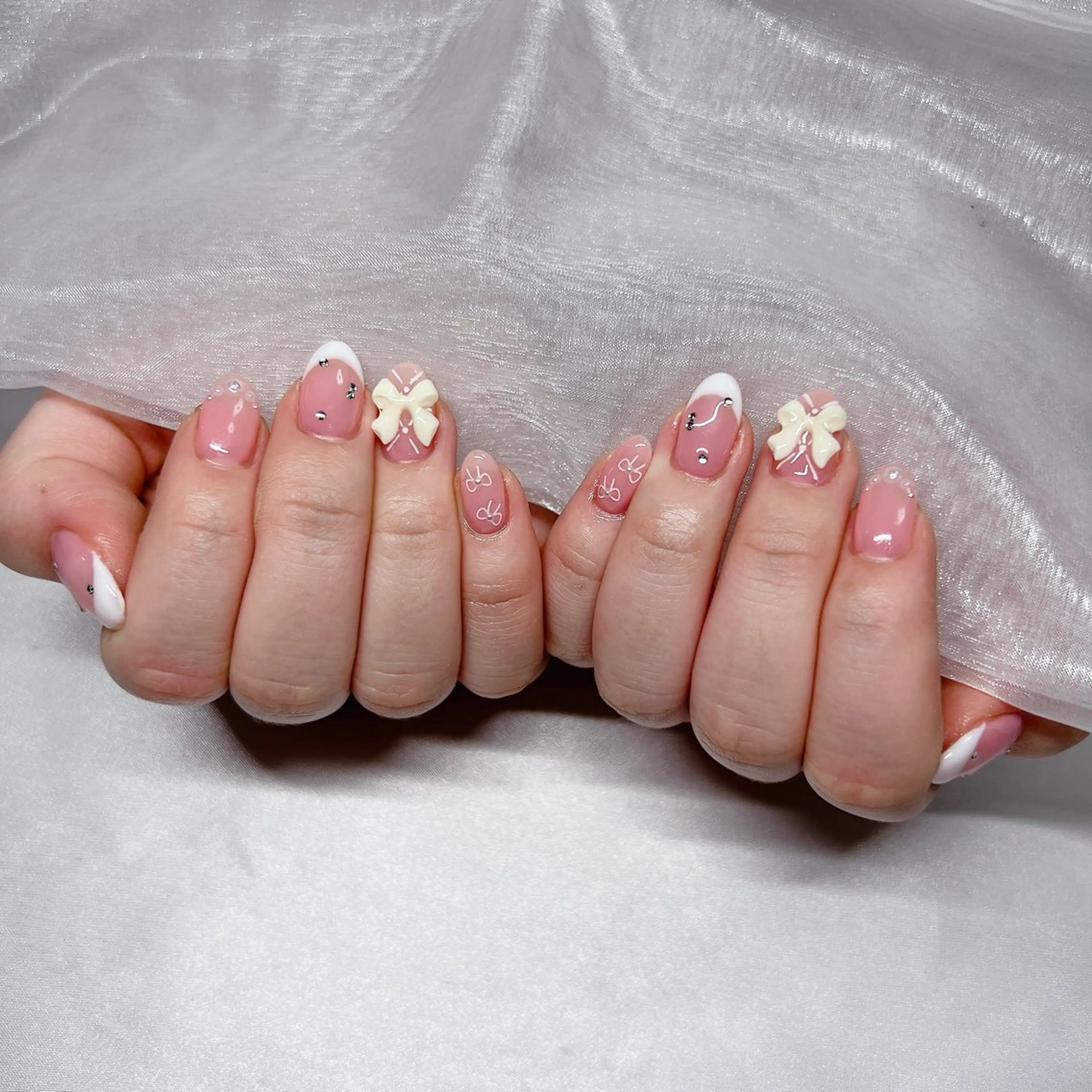 ネイル ジェルネイル 韓国ネイル ラメ(グリッター) マグネットネイル ミラーネイル ハンドネイル -nail salon-Reward所属・nail salon Rewardのネイルデザイン