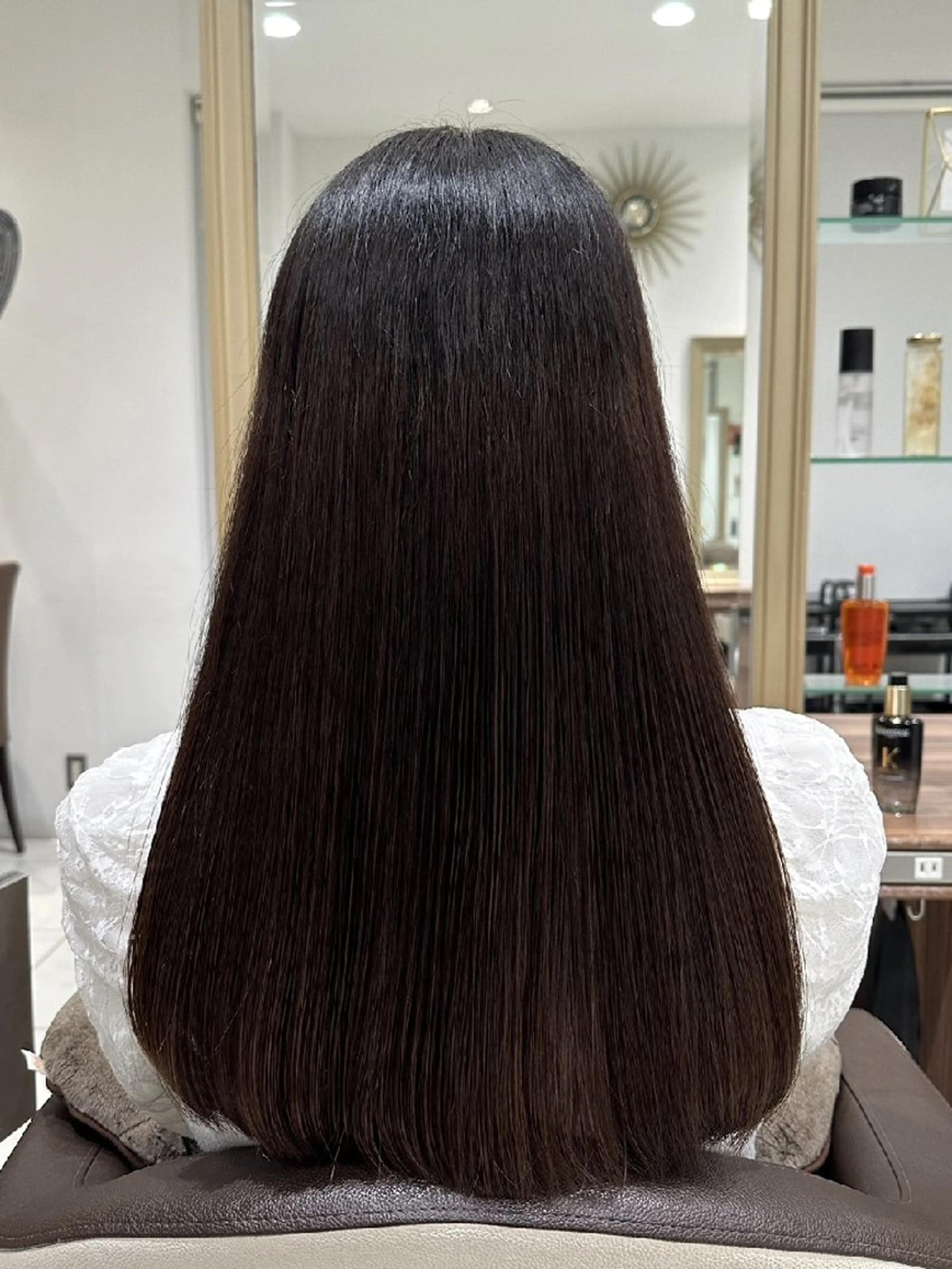 ロング カラー トリートメント 浅見 愛菜のヘアスタイル