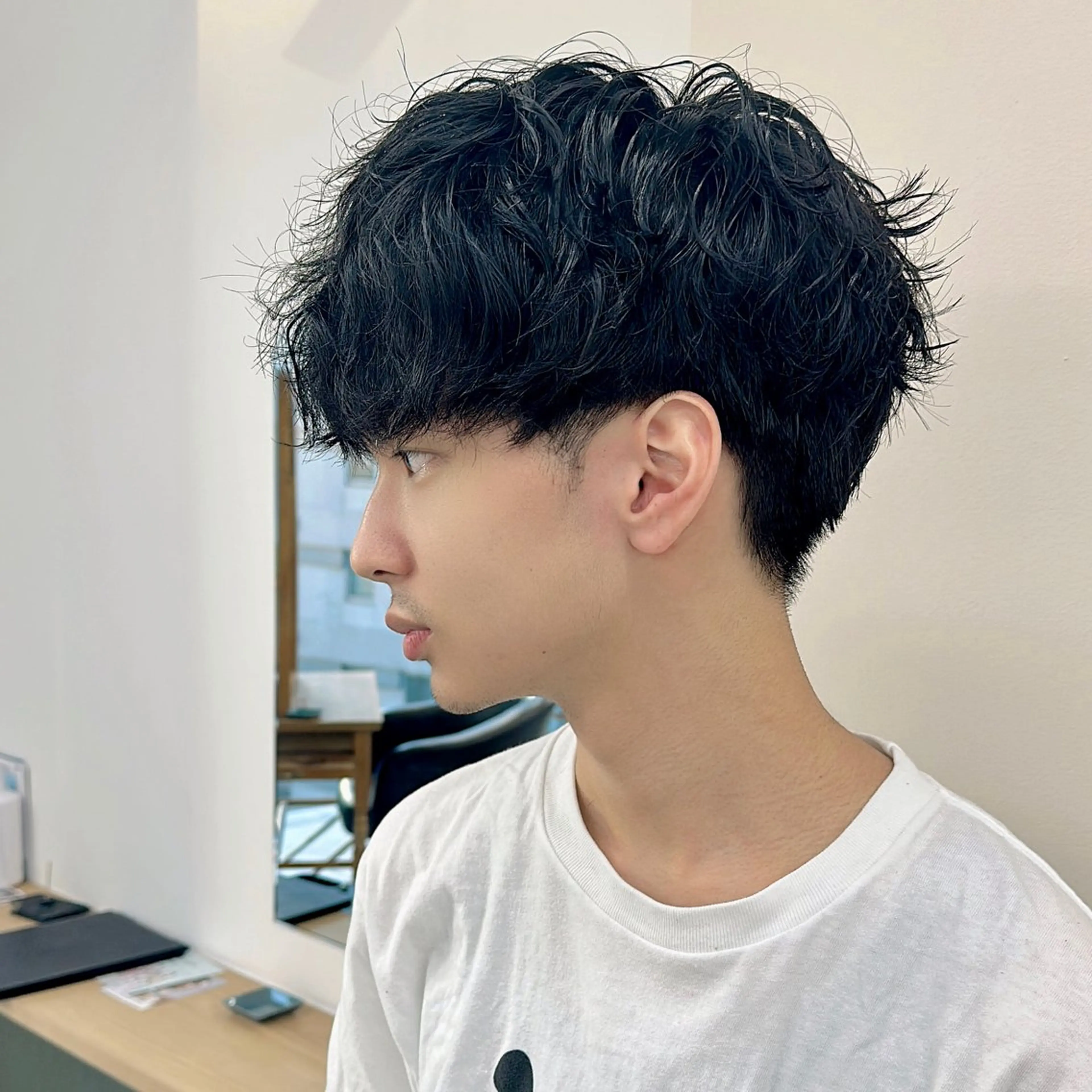 パーマ メンズ ブリーチなし/レイヤ ー特化🌈Tommyのヘアスタイル