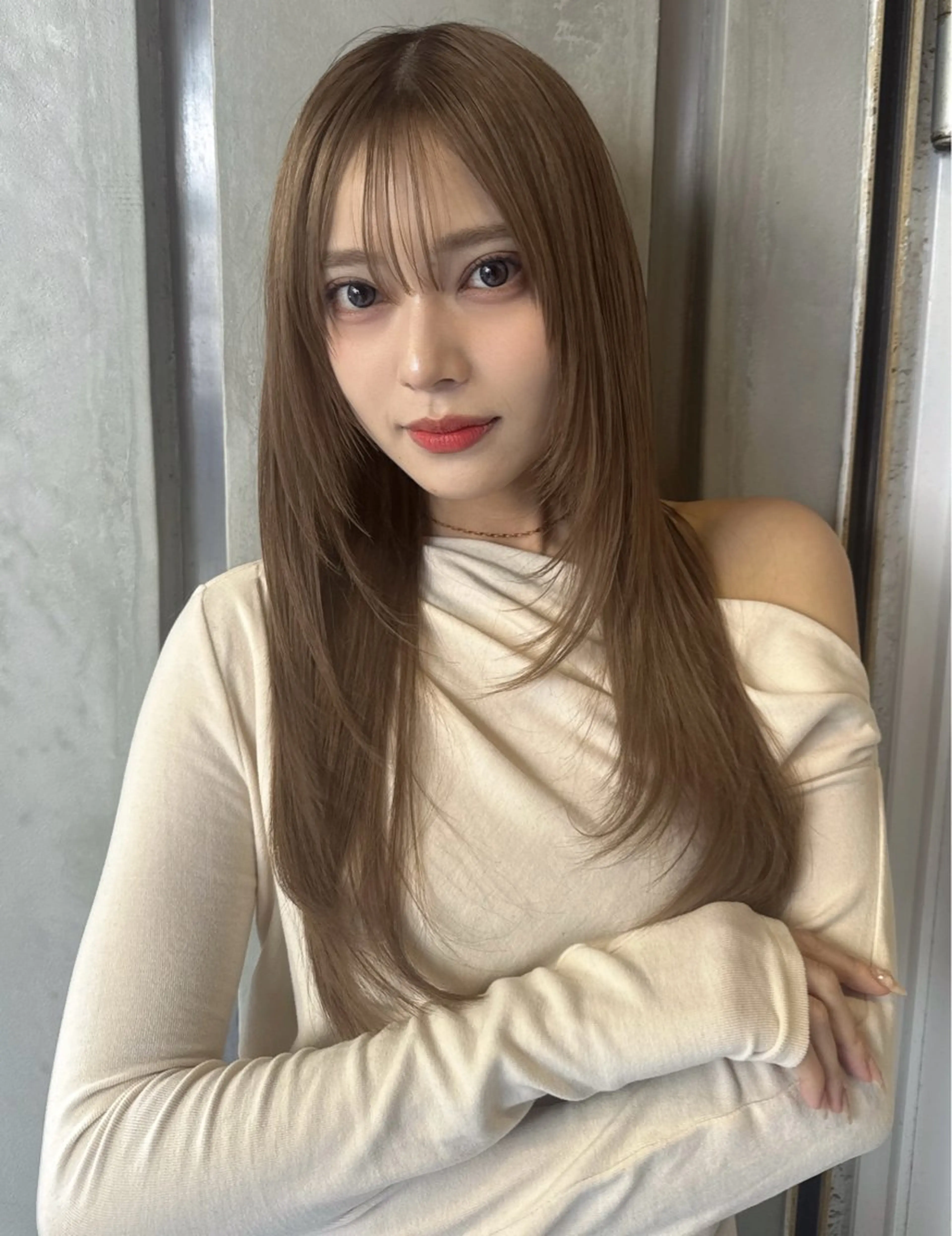 ロング カラー ベージュカラー 透明感カラー 顔まわりレイヤー レイヤーカット 小顔カット カット ヘアカラー トリートメント 💎透明感カラー特化 💎TAISEIのヘアスタイル