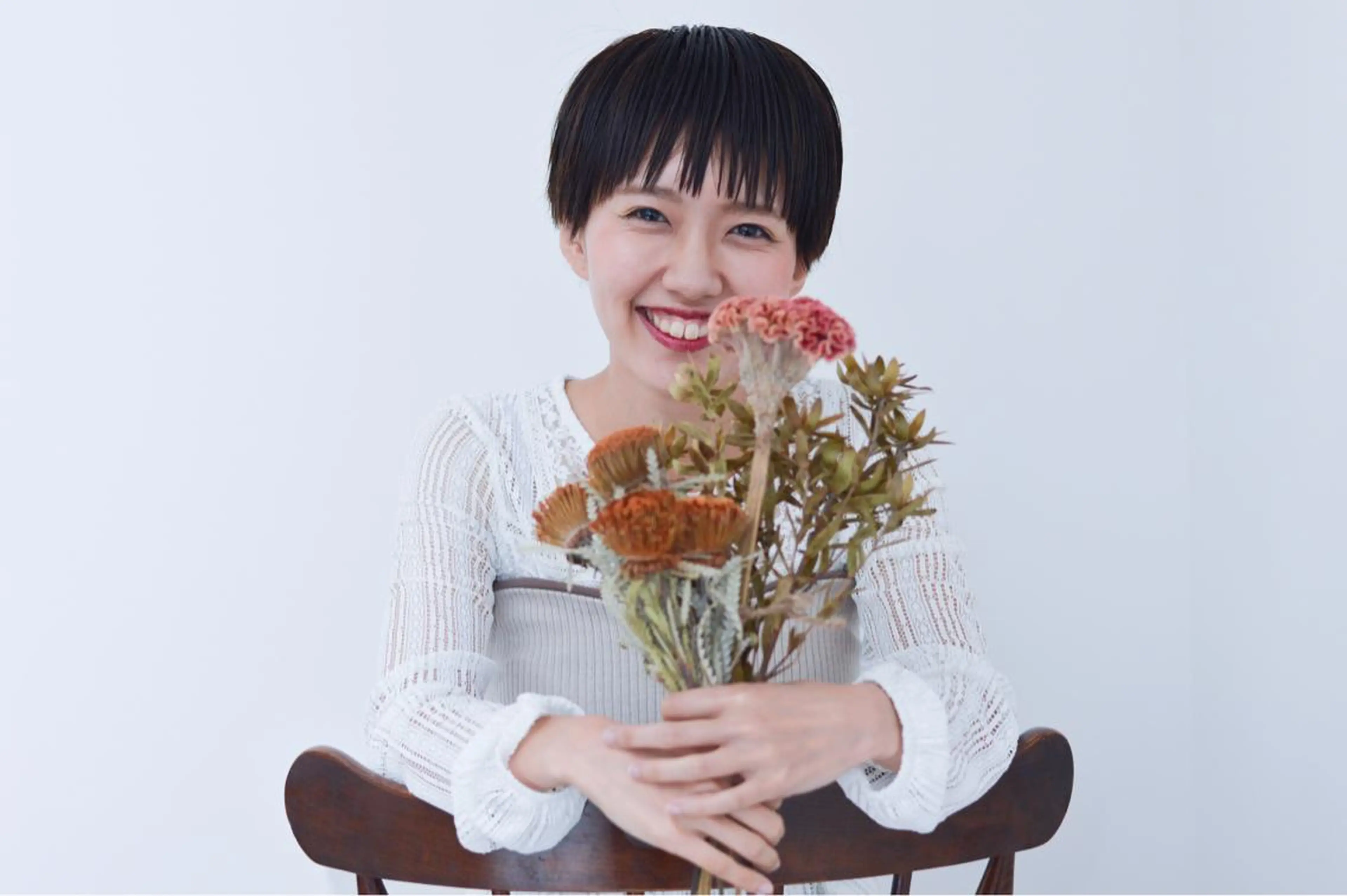 ショート ショートヘア milis 知崎春奈のヘアスタイル