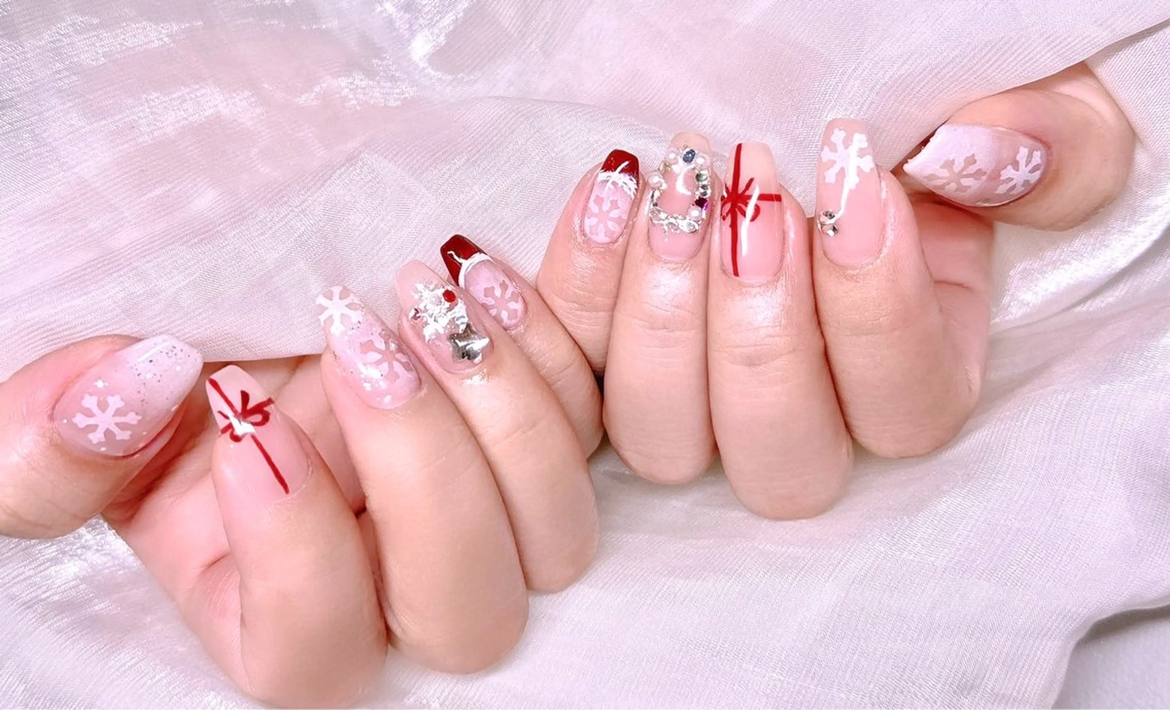 ネイル ハンドネイル リン リンのネイルデザイン