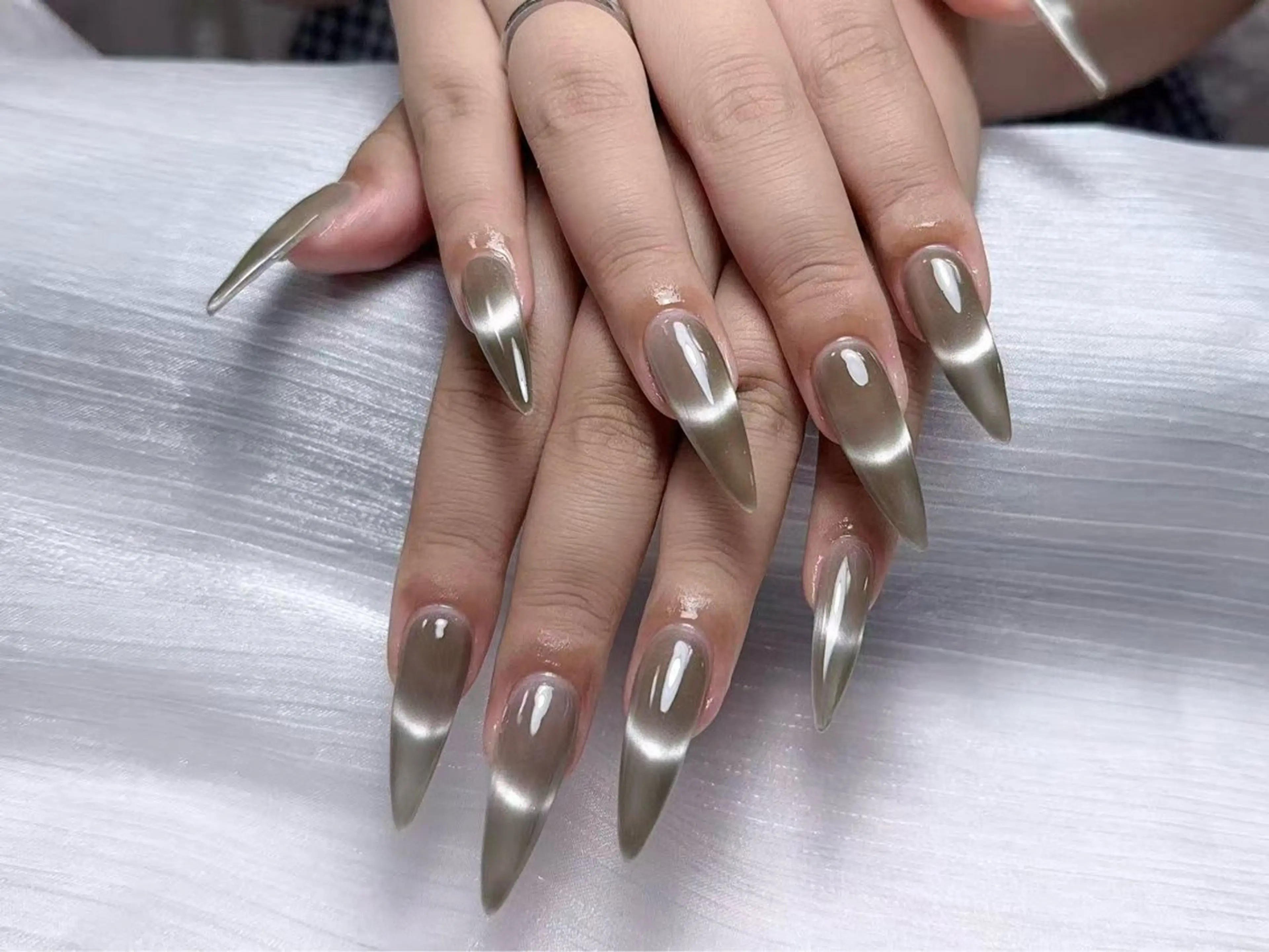 ネイル ハンドネイル J&C Nail Salon吉祥寺所属・YU KIのネイルデザイン